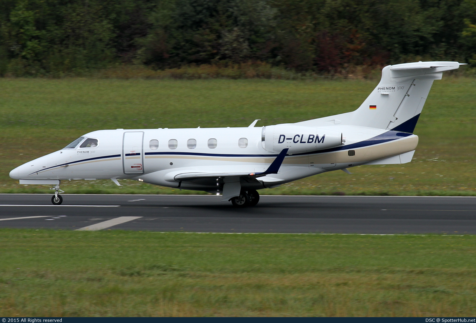 Photo of D-CLBM - Embraer Phenom 300 operated by Liebherr