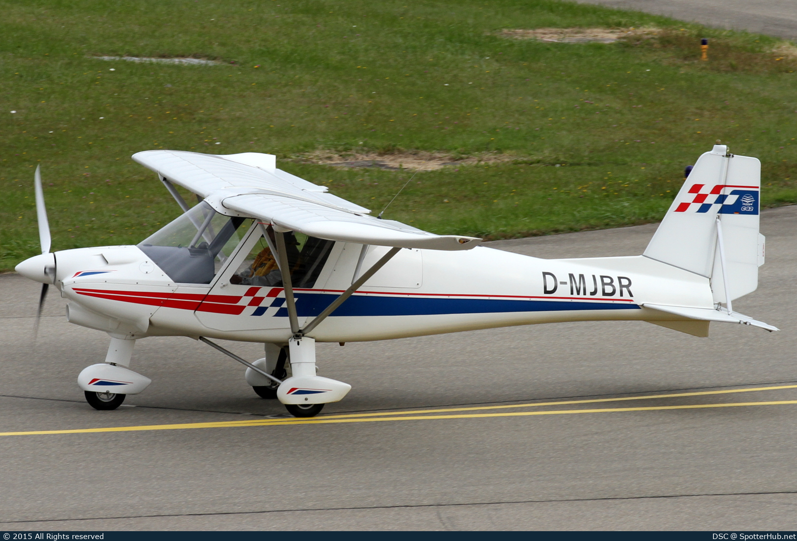 Photo of D-MJBR - Comco Ikarus C42 operated by Private