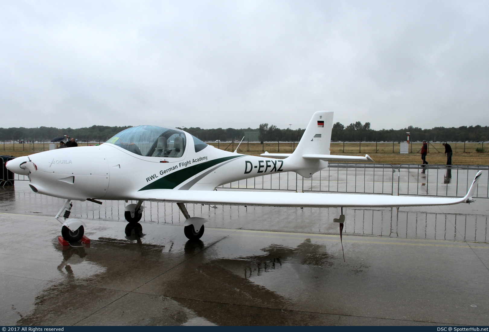 Photo of D-EFXZ - Aquila A210 operated by RWL German Flight Academy