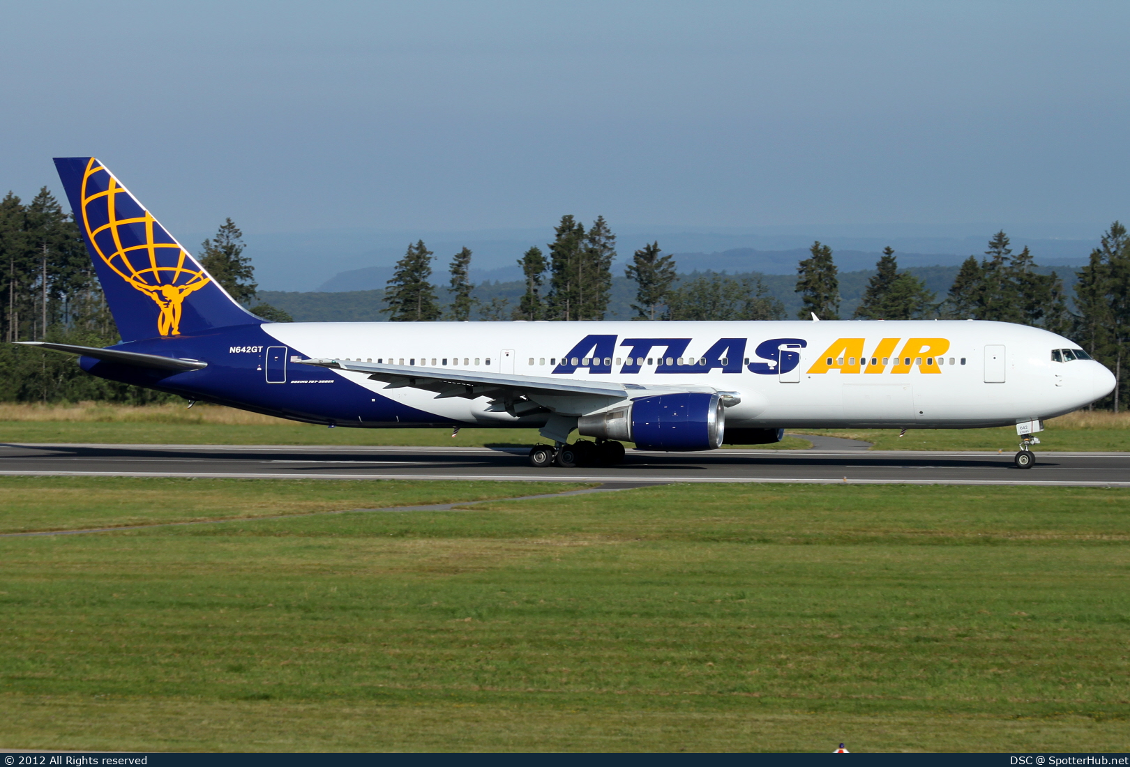 Photo of N642GT - Boeing 767-3Y0(ER) operated by Atlas Air