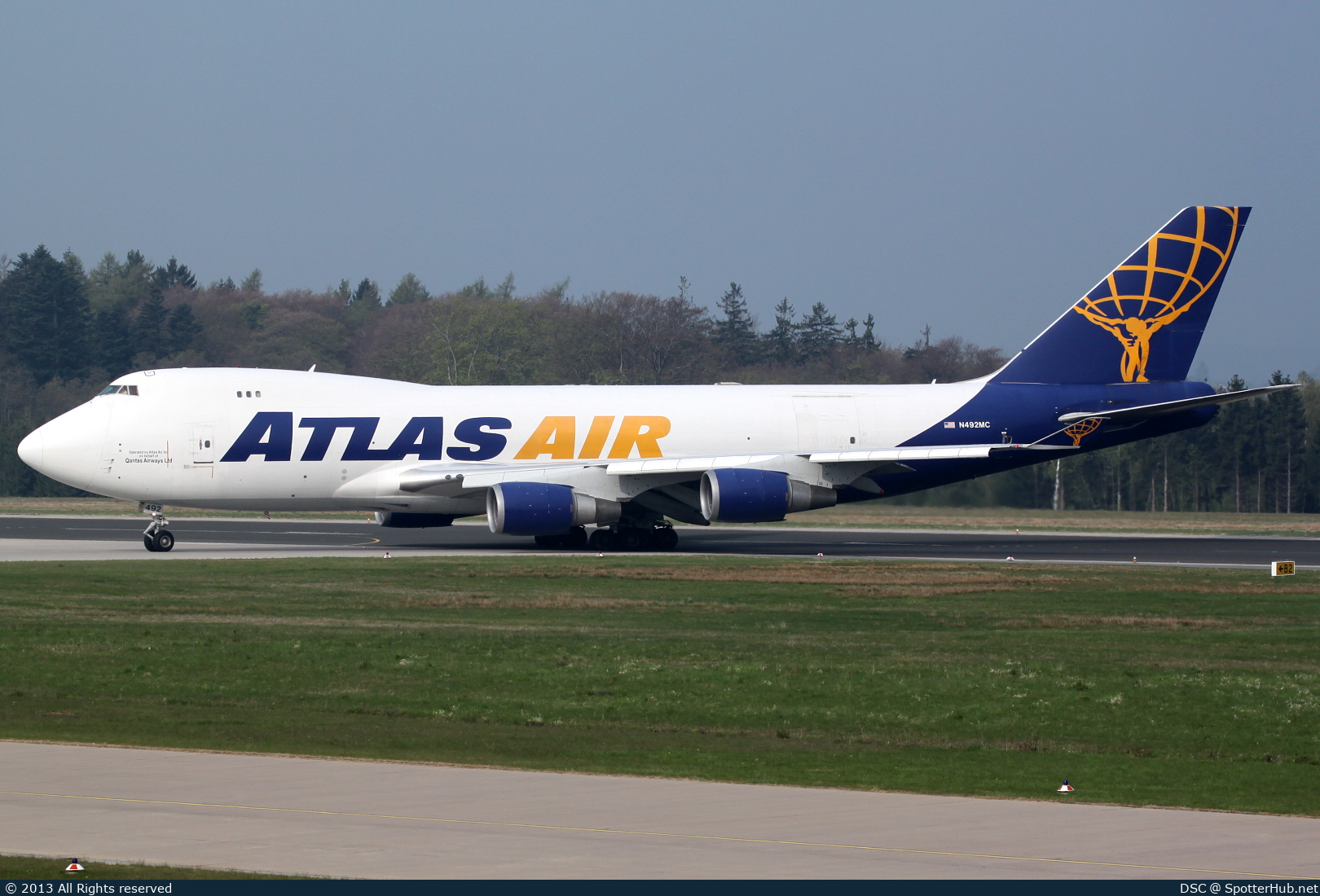 Photo of N492MC - Boeing 747-47UF operated by Atlas Air