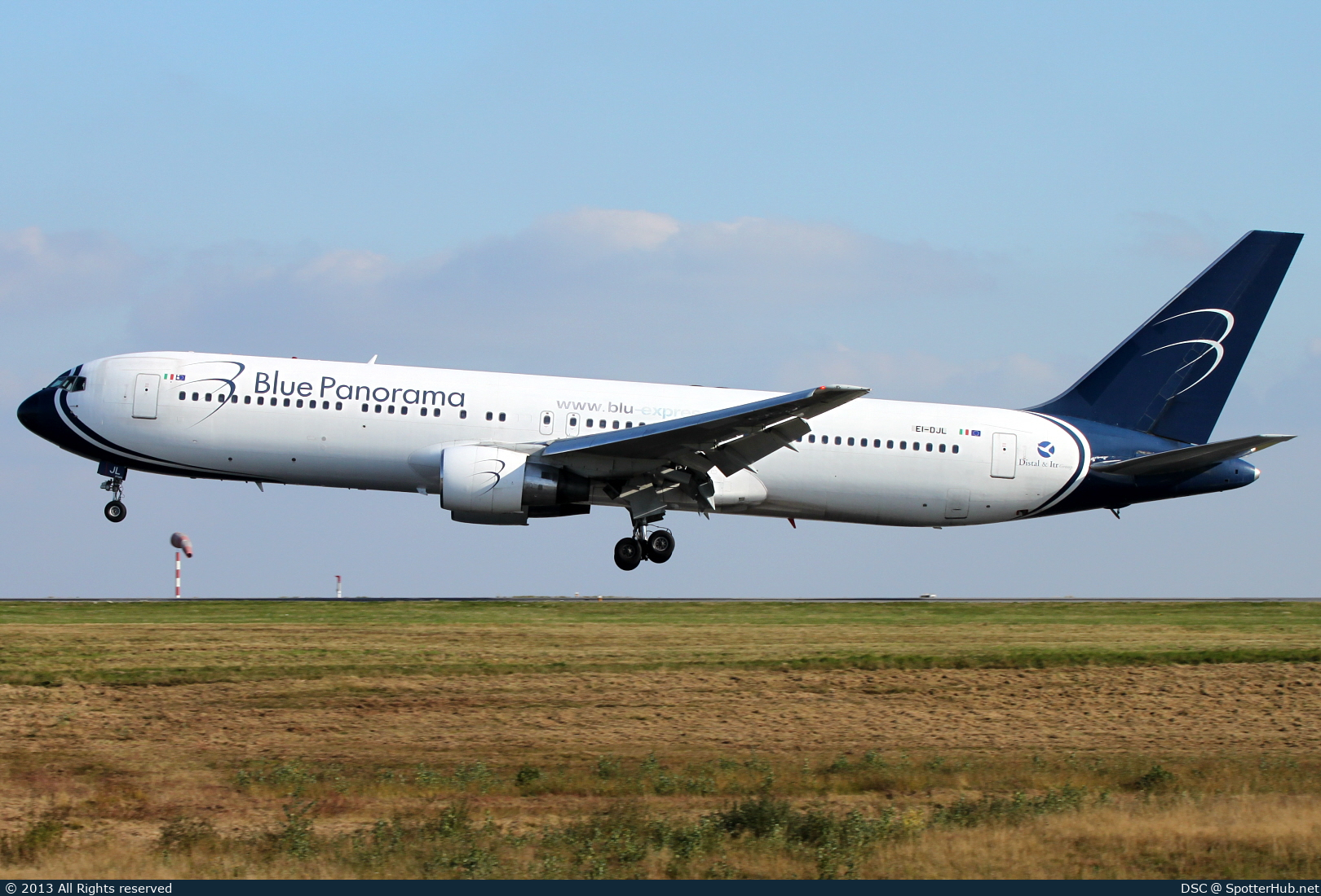 Photo of EI-DJL - Boeing 767-330(ER) operated by Blue Panorama Airlines