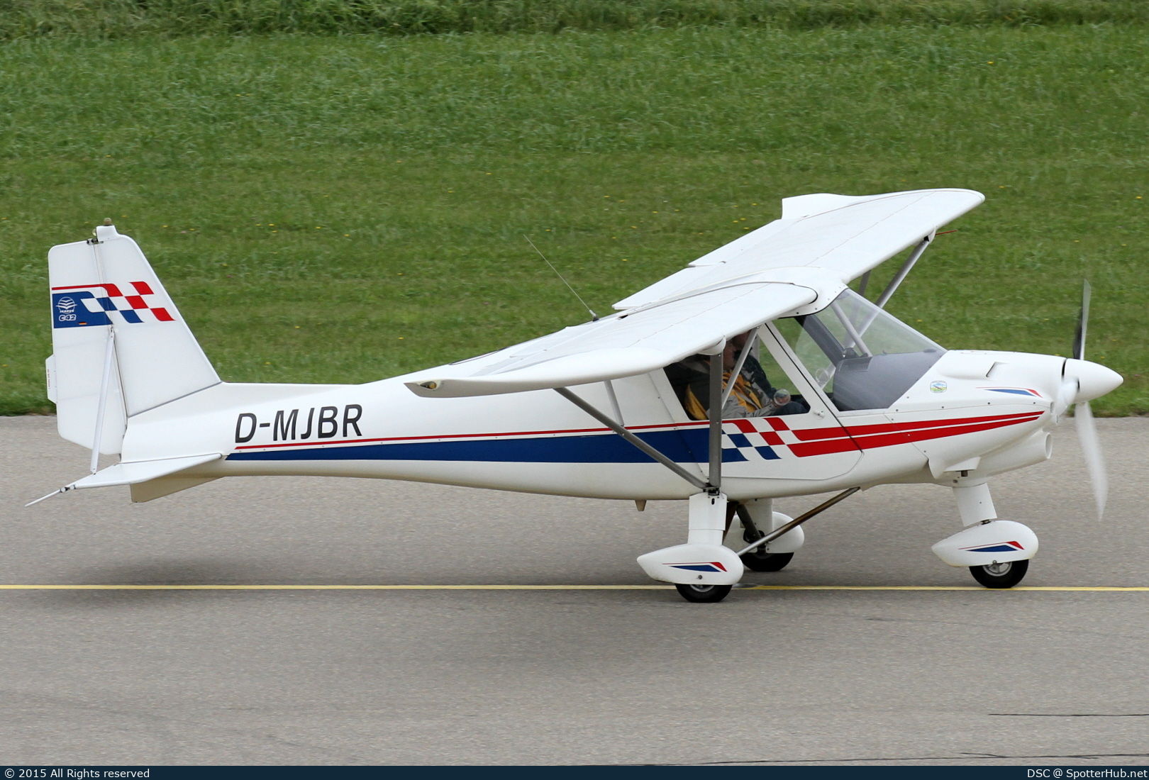 Photo of D-MJBR - Comco Ikarus C42 operated by Private