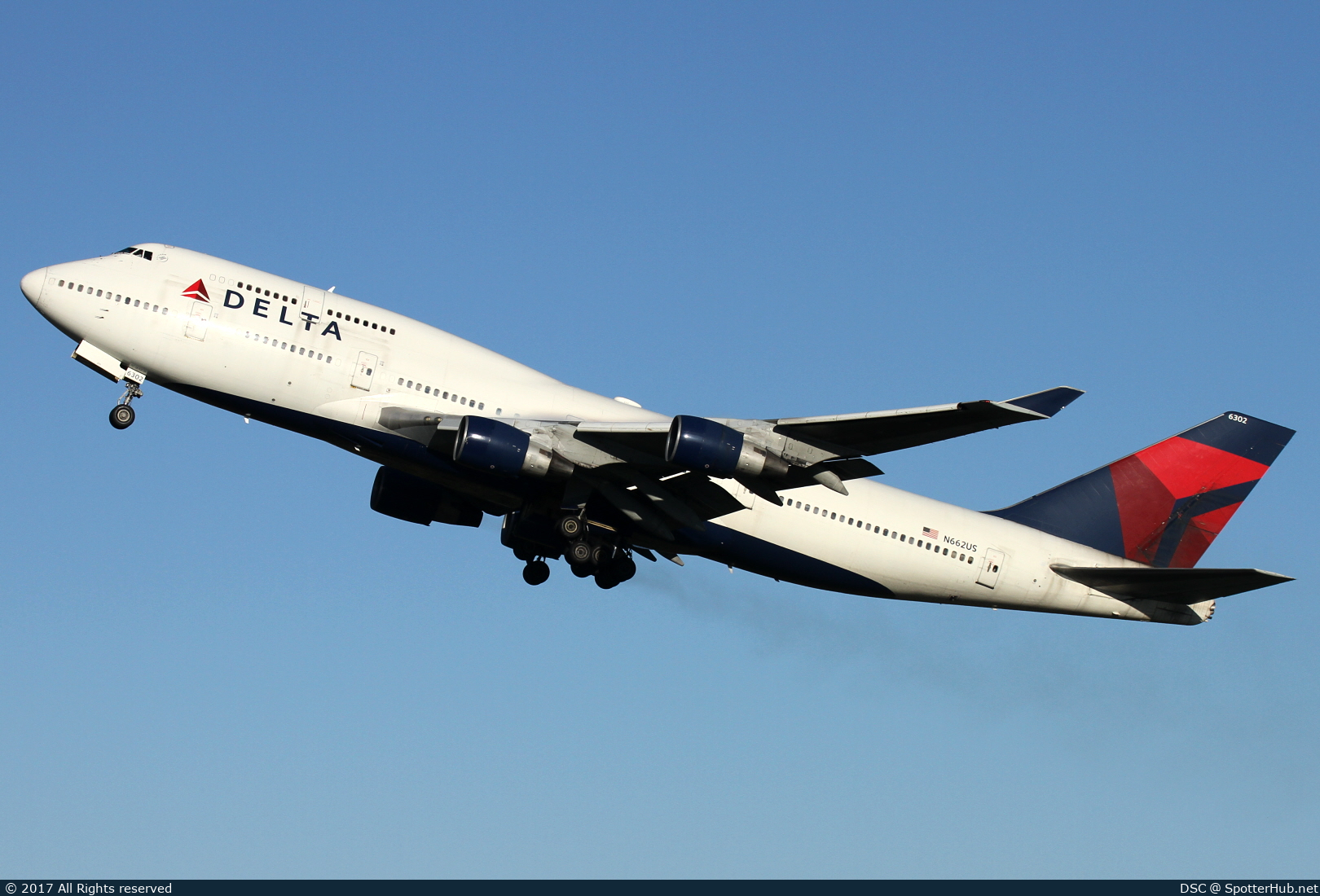 Photo of N662US - Boeing 747-451 operated by Delta Air Lines