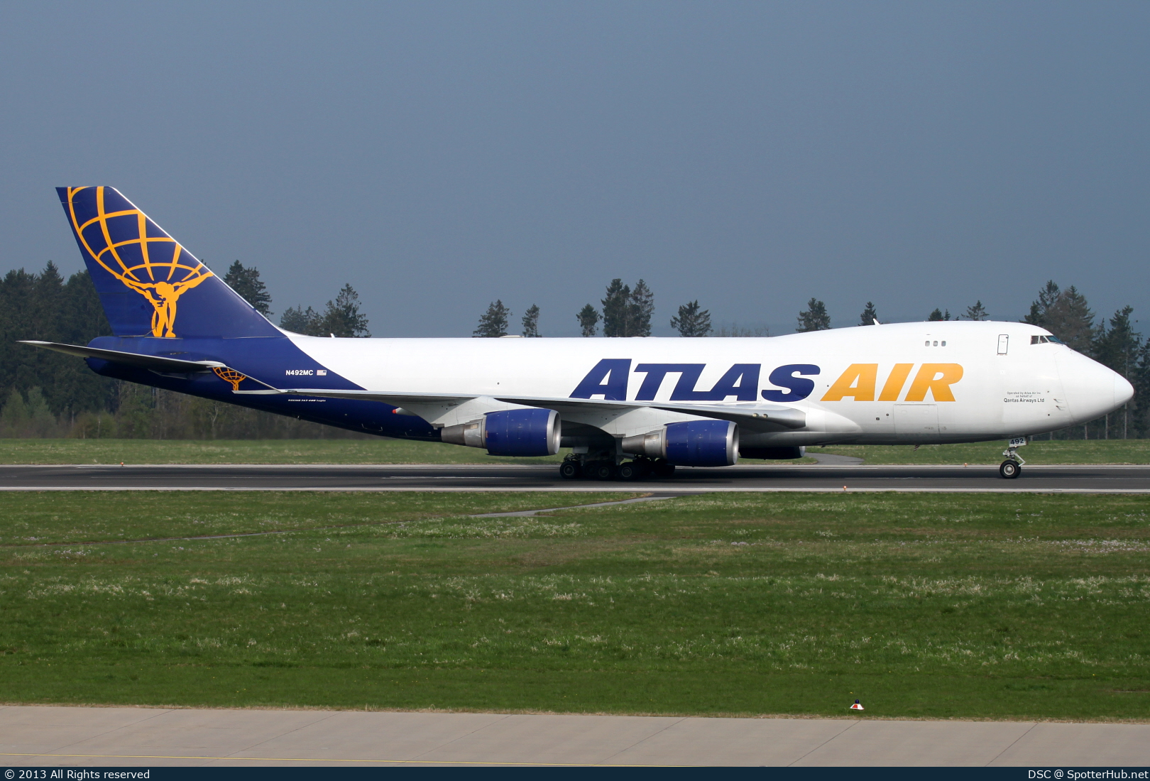 Photo of N492MC - Boeing 747-47UF operated by Atlas Air