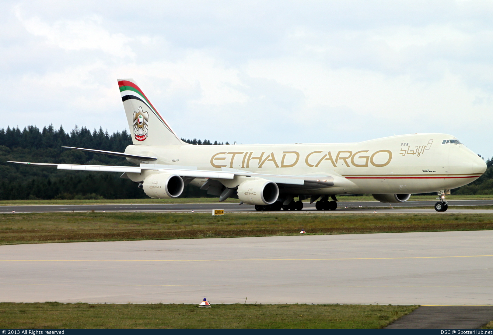 Photo of N855GT - Boeing 747-87UF operated by Etihad Cargo (opb Atlas Air)