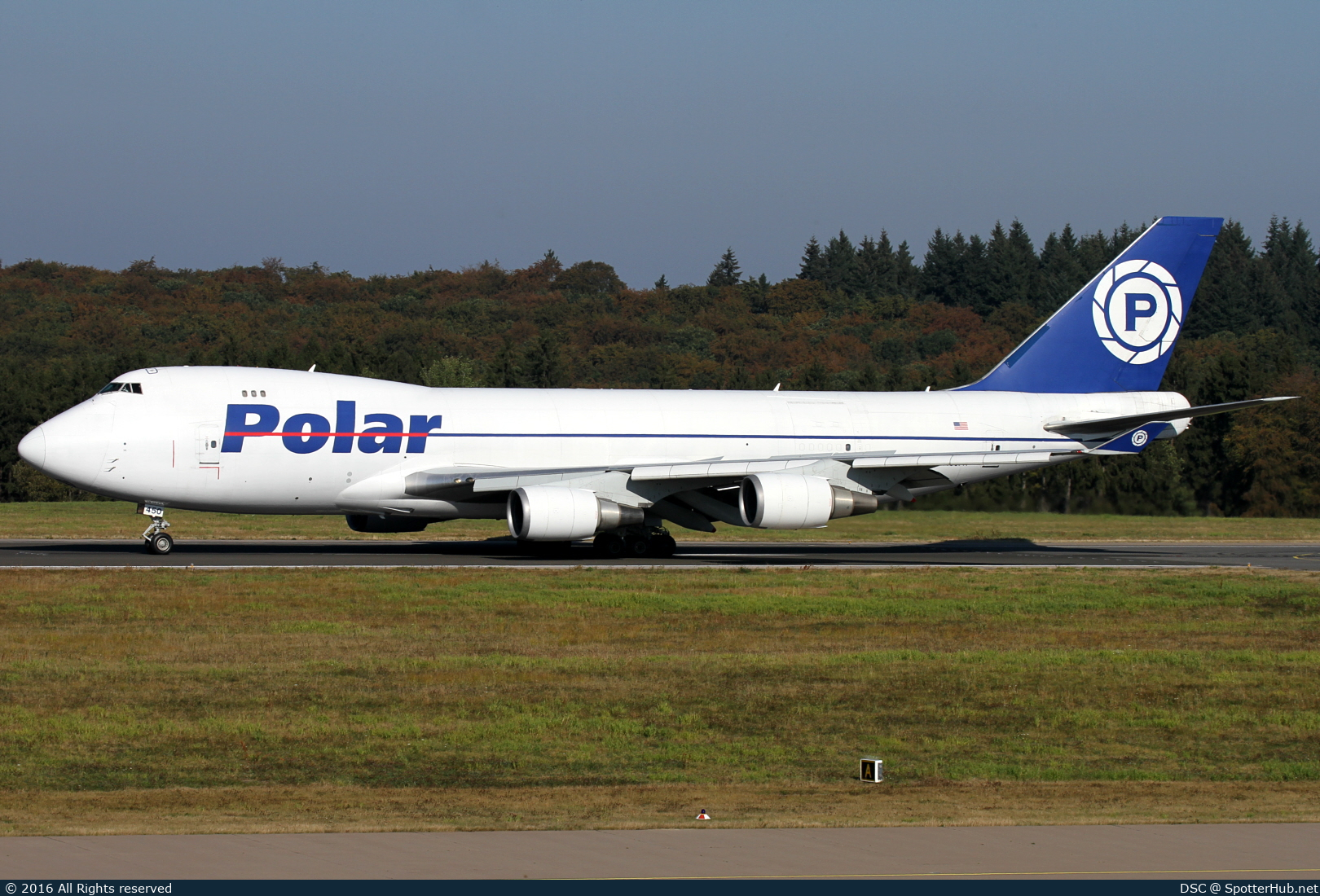 Photo of N450PA - Boeing 747-46NF operated by Polar Air Cargo