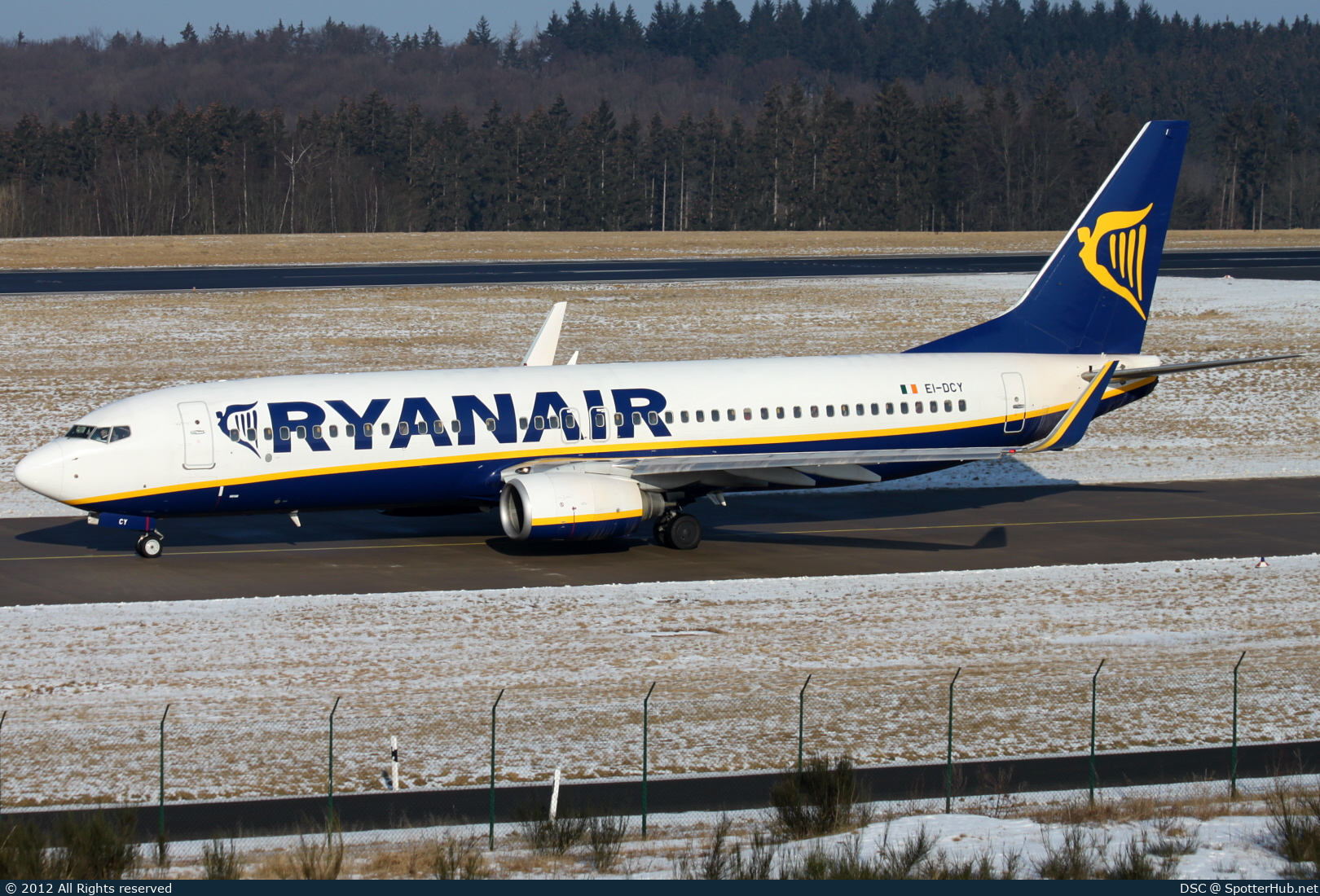 Photo of EI-DCY - Boeing 737-8AS operated by Ryanair