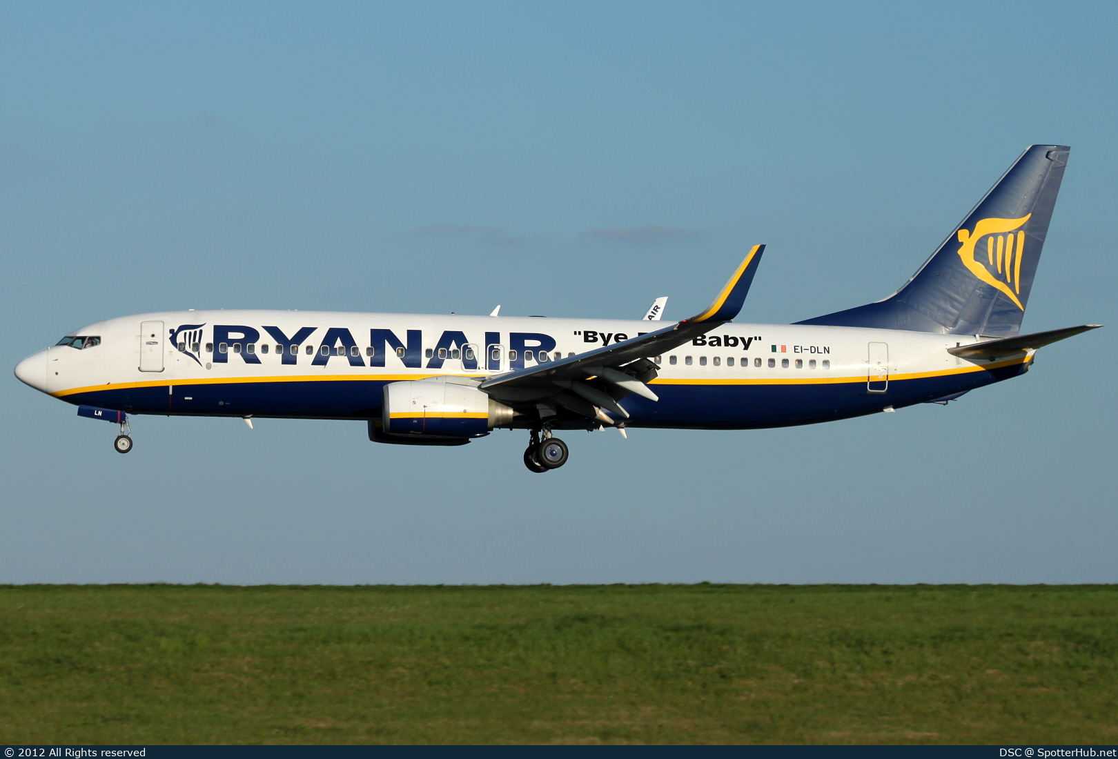 Photo of EI-DLN - Boeing 737-8AS operated by Ryanair