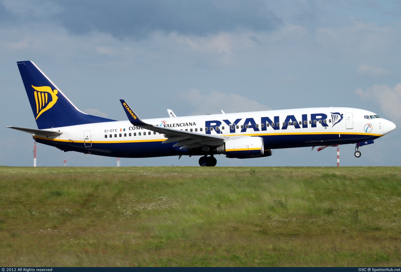 Photo of EI-EFE - Boeing 737-8AS operated by Ryanair