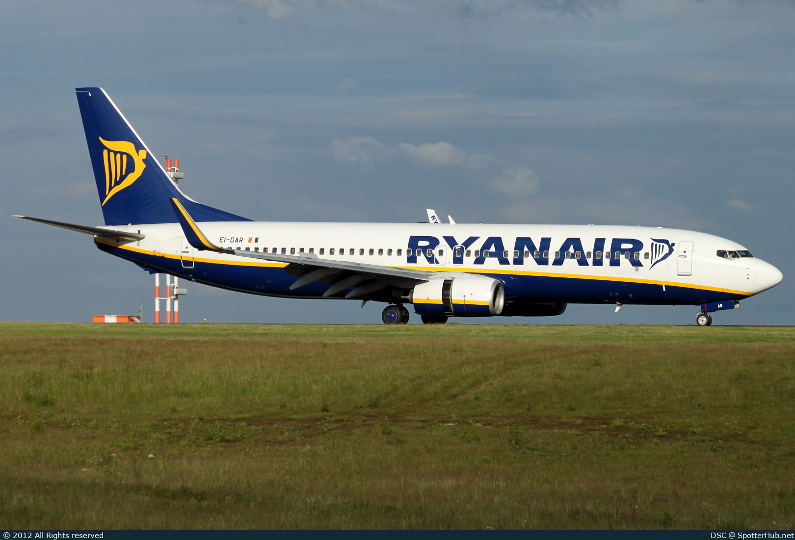 Photo of EI-DAR - Boeing 737-8AS operated by Ryanair