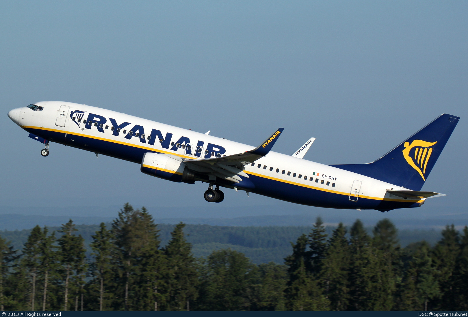 Photo of EI-DHY - Boeing 737-8AS operated by Ryanair