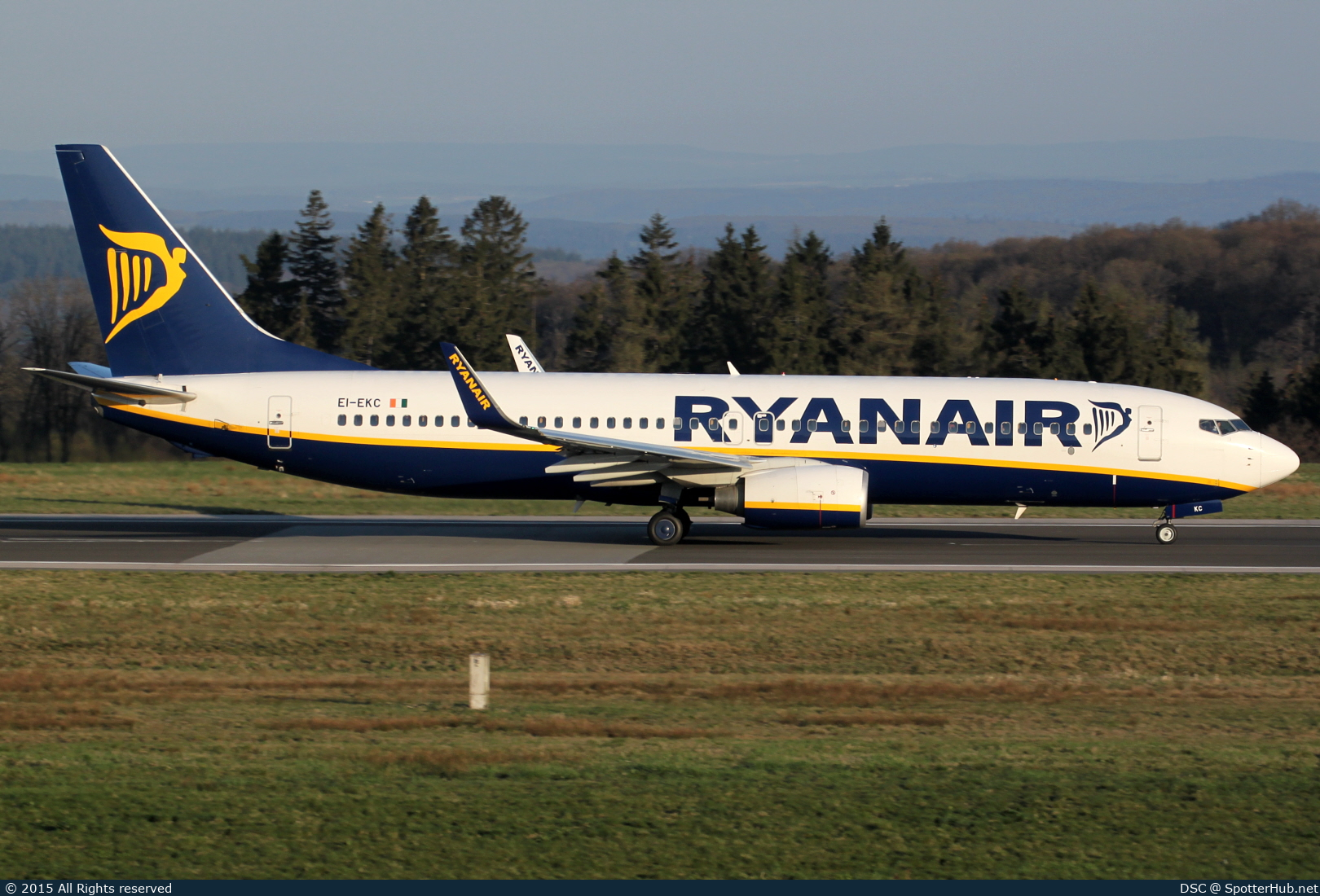 Photo of EI-EKC - Boeing 737-8AS operated by Ryanair
