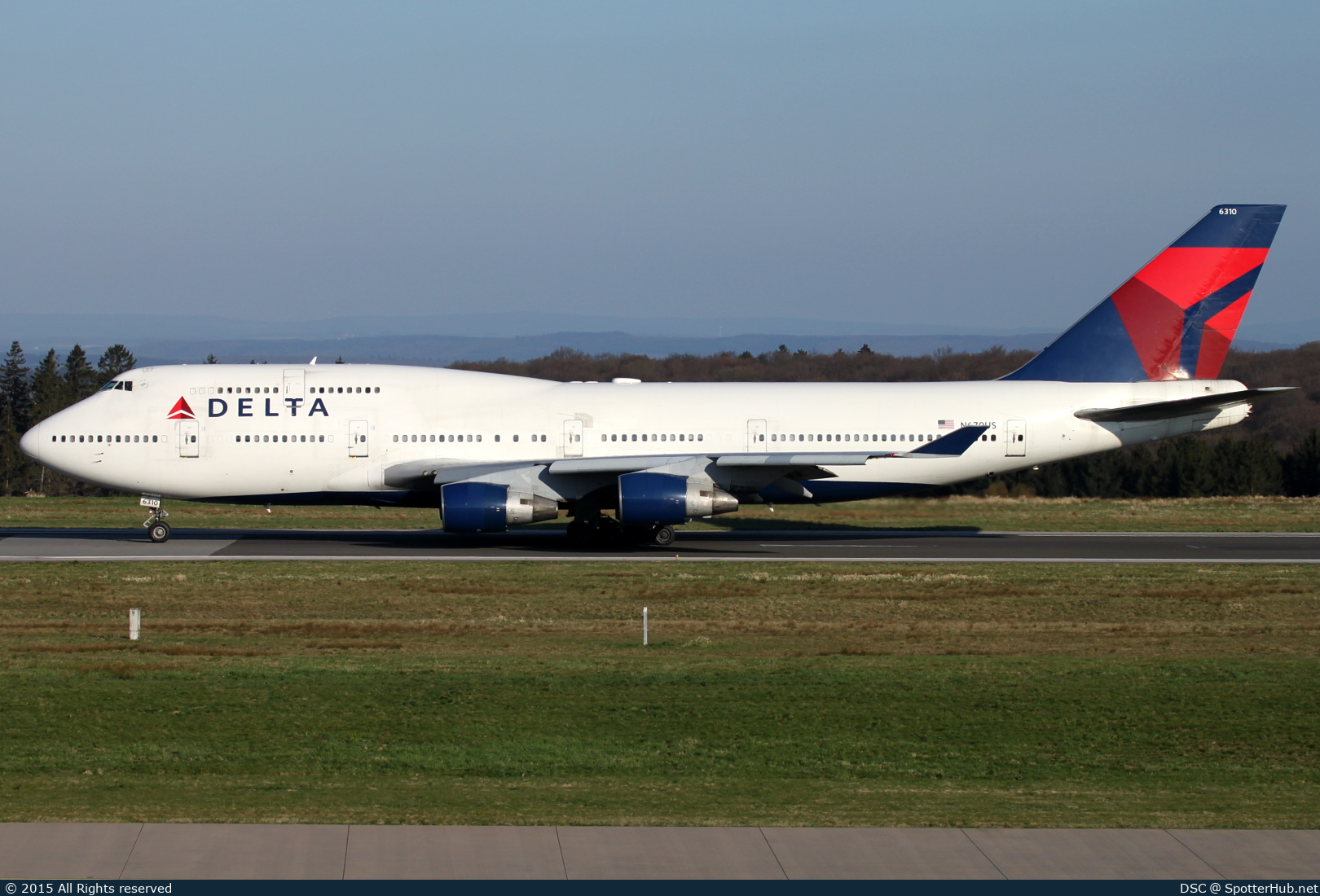 Photo of N670US - Boeing 747-451 operated by Delta Air Lines