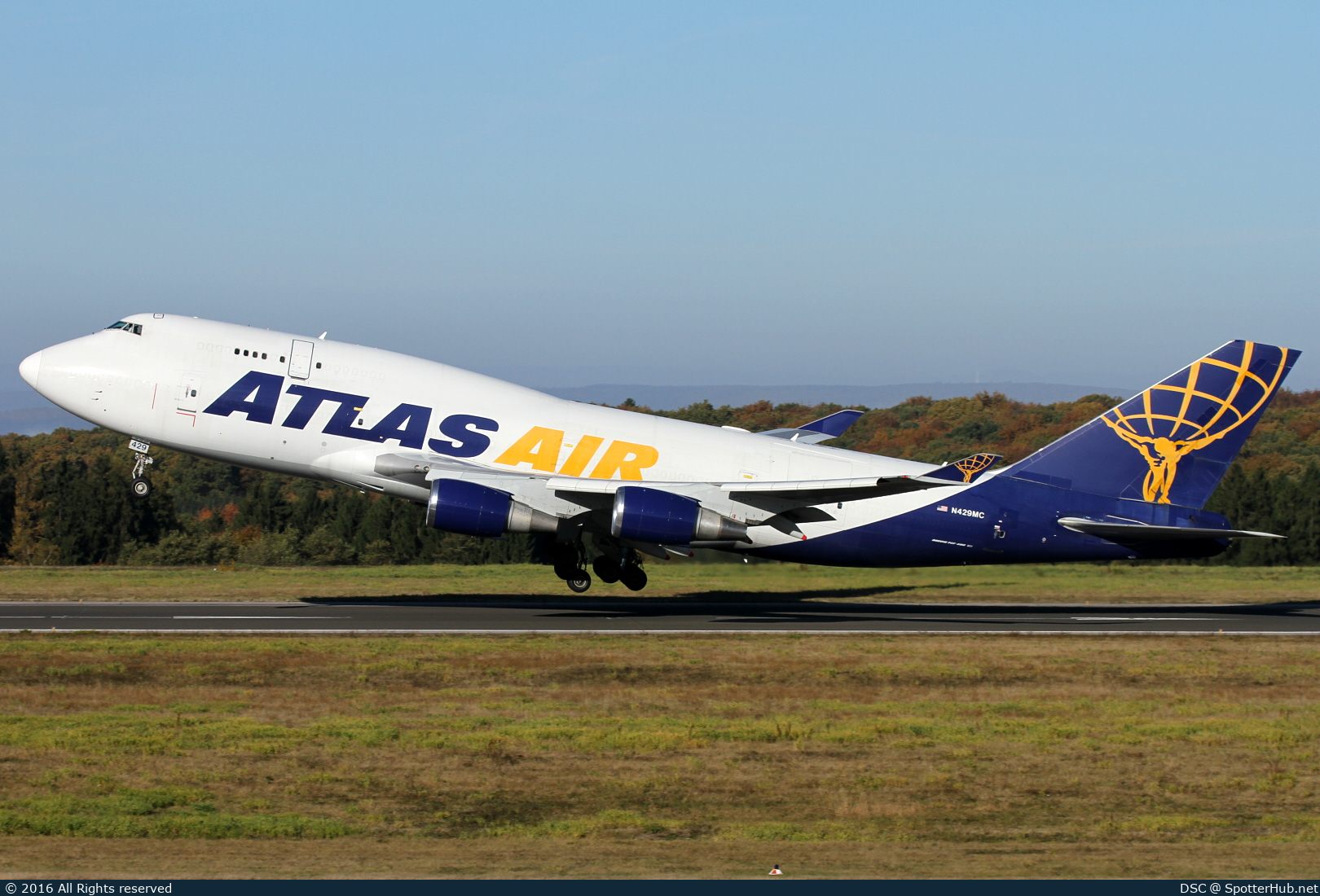 Photo of N429MC - Boeing 747-481(BCF) operated by Atlas Air