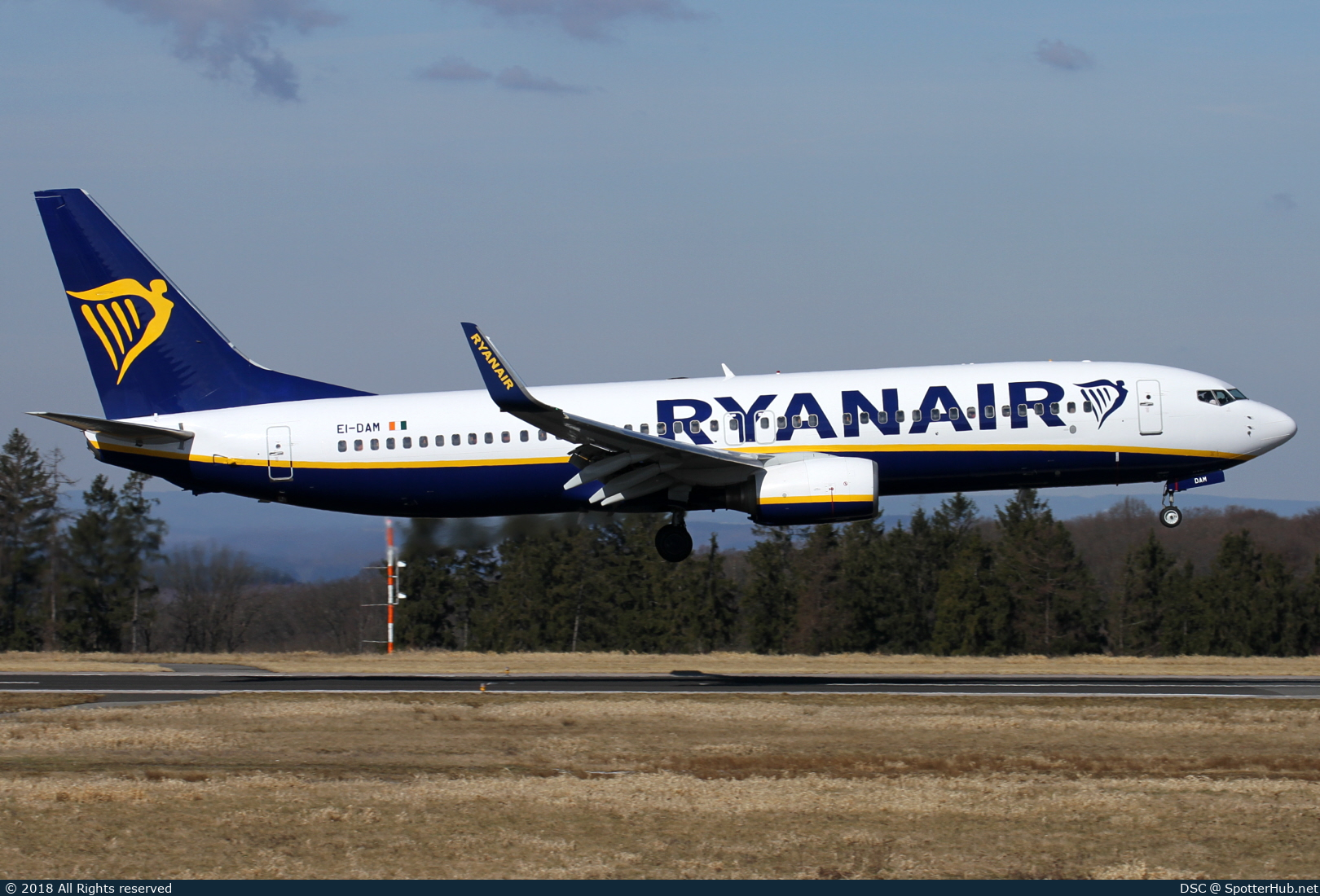 Photo of EI-DAM - Boeing 737-8AS operated by Ryanair