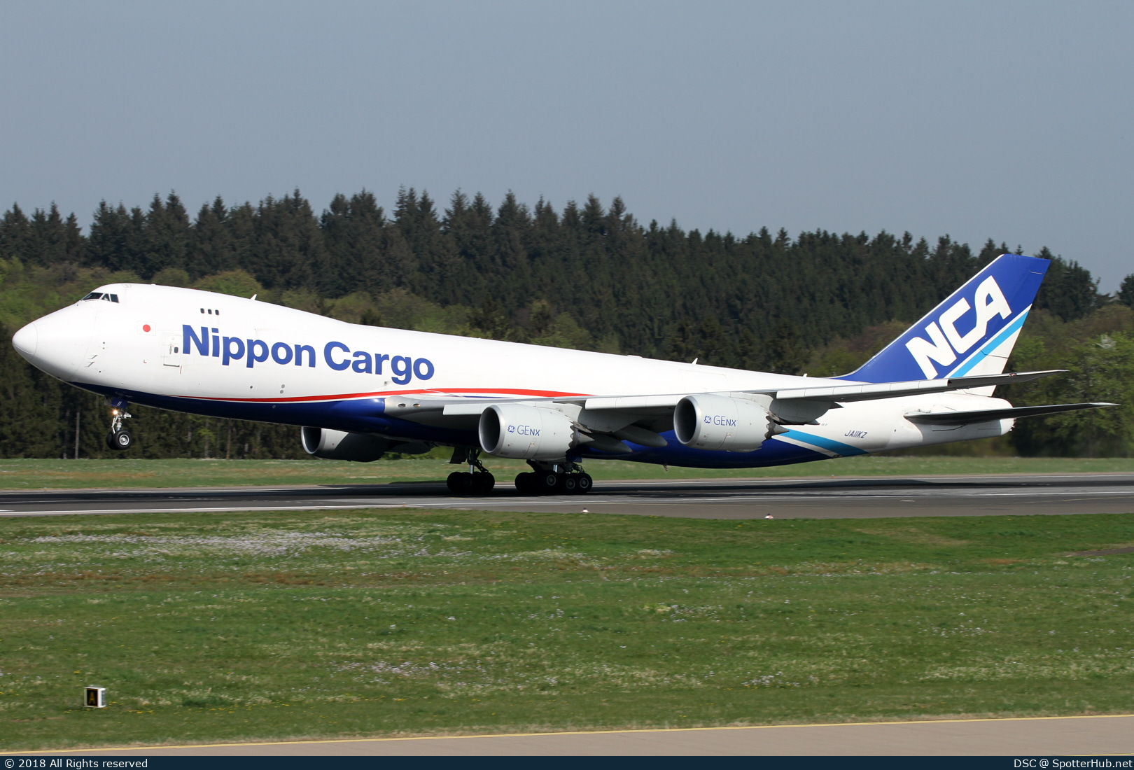 Photo of JA11KZ - Boeing 747-8KZF operated by Nippon Cargo Airlines