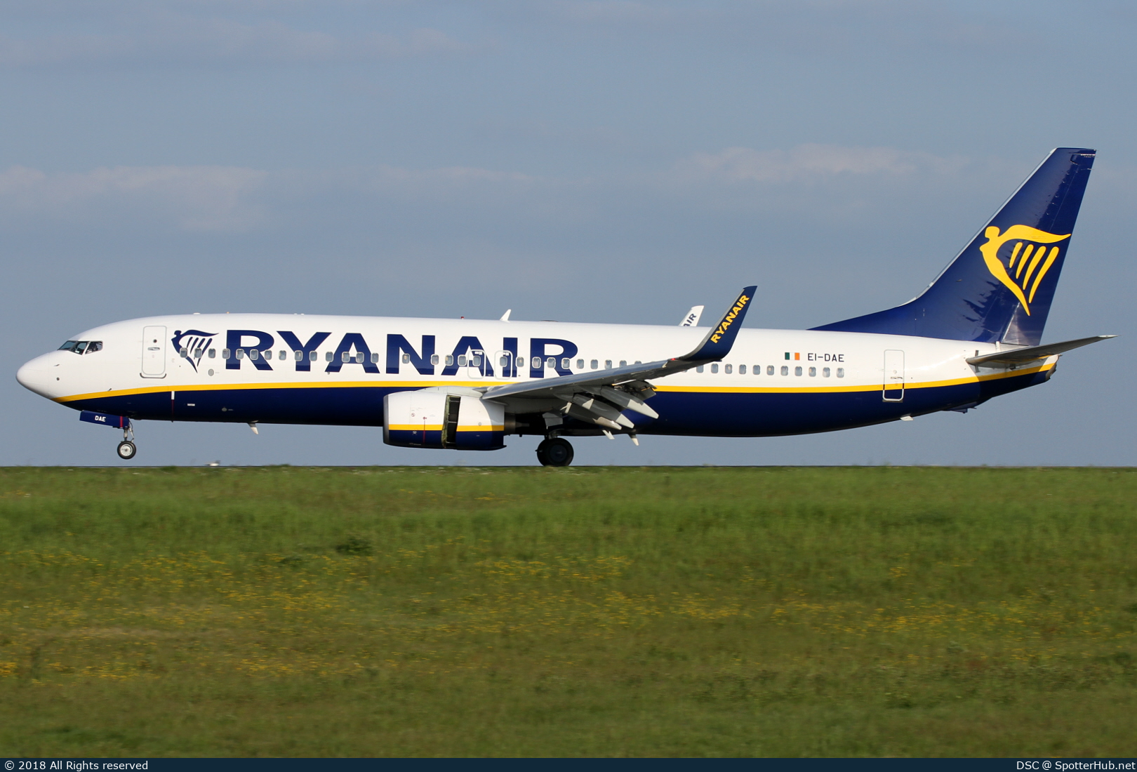 Photo of EI-DAE - Boeing 737-8AS operated by Ryanair