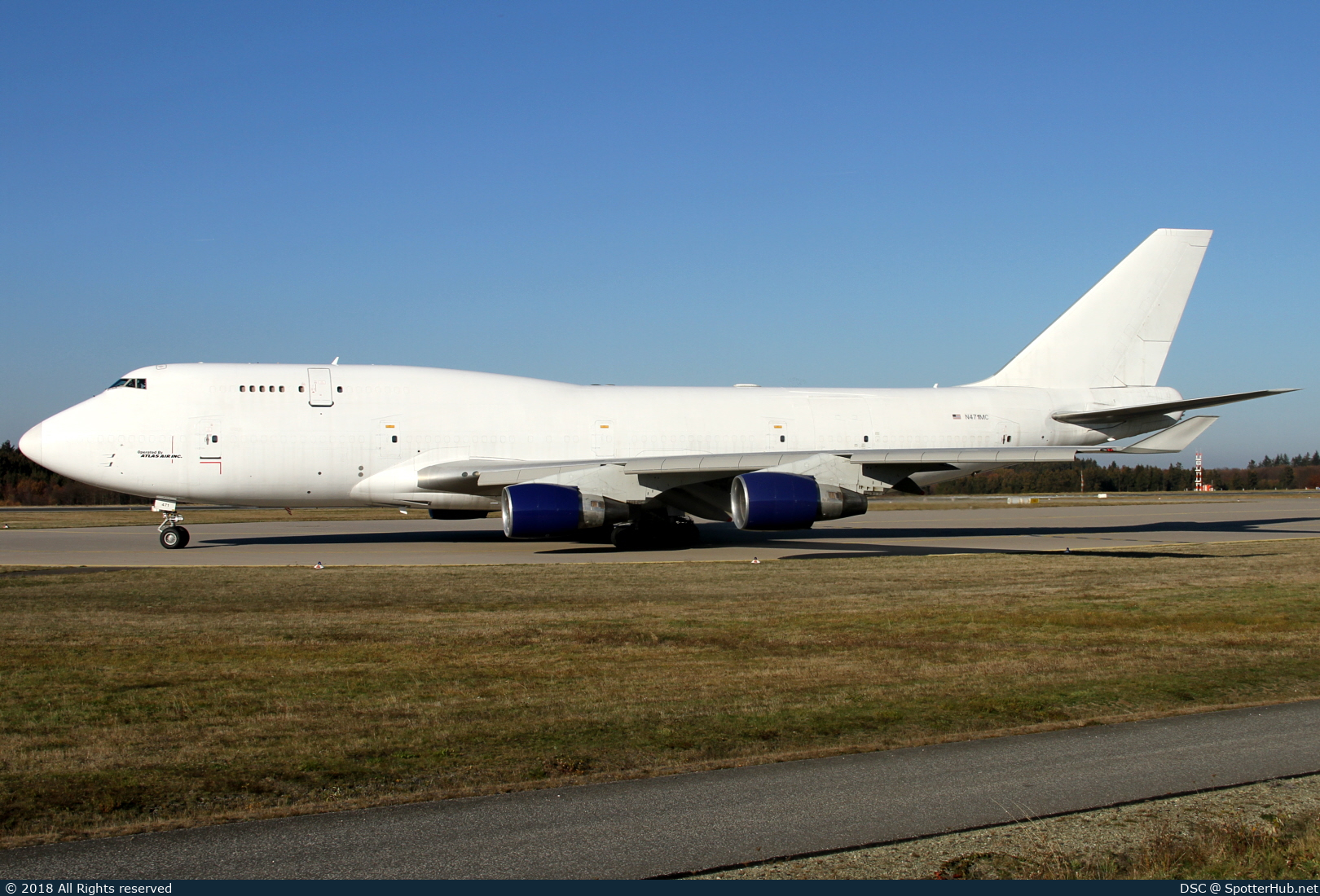 Photo of N471MC - Boeing 747-412(BCF) operated by Atlas Air