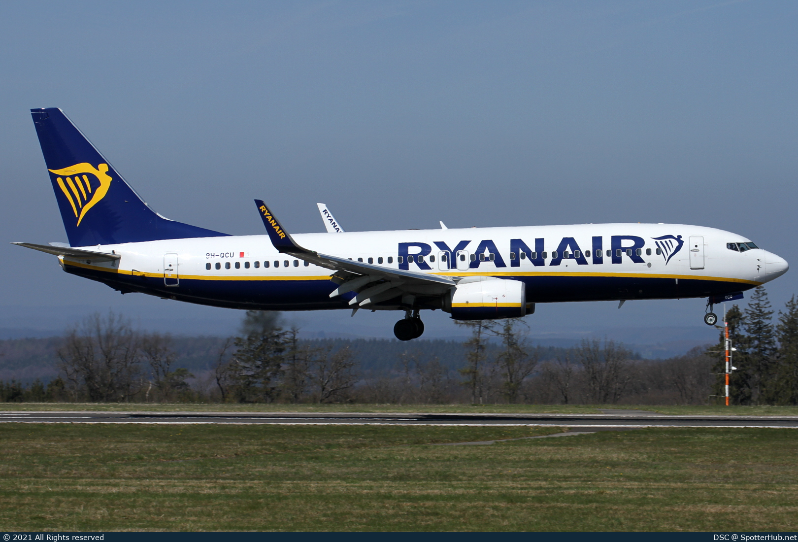 Photo of 9H-QCU - Boeing 737-8AS operated by Ryanair (opb Malta Air)