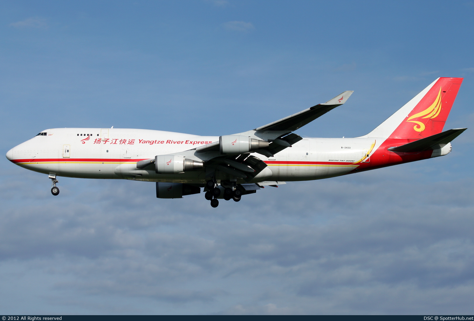 Photo of B-2432 - Boeing 747-481(BDSF) operated by Yangtze River Express