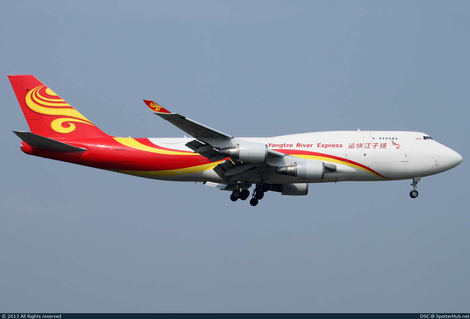 Photo of B-2432 - Boeing 747-481(BDSF) operated by Yangtze River Express