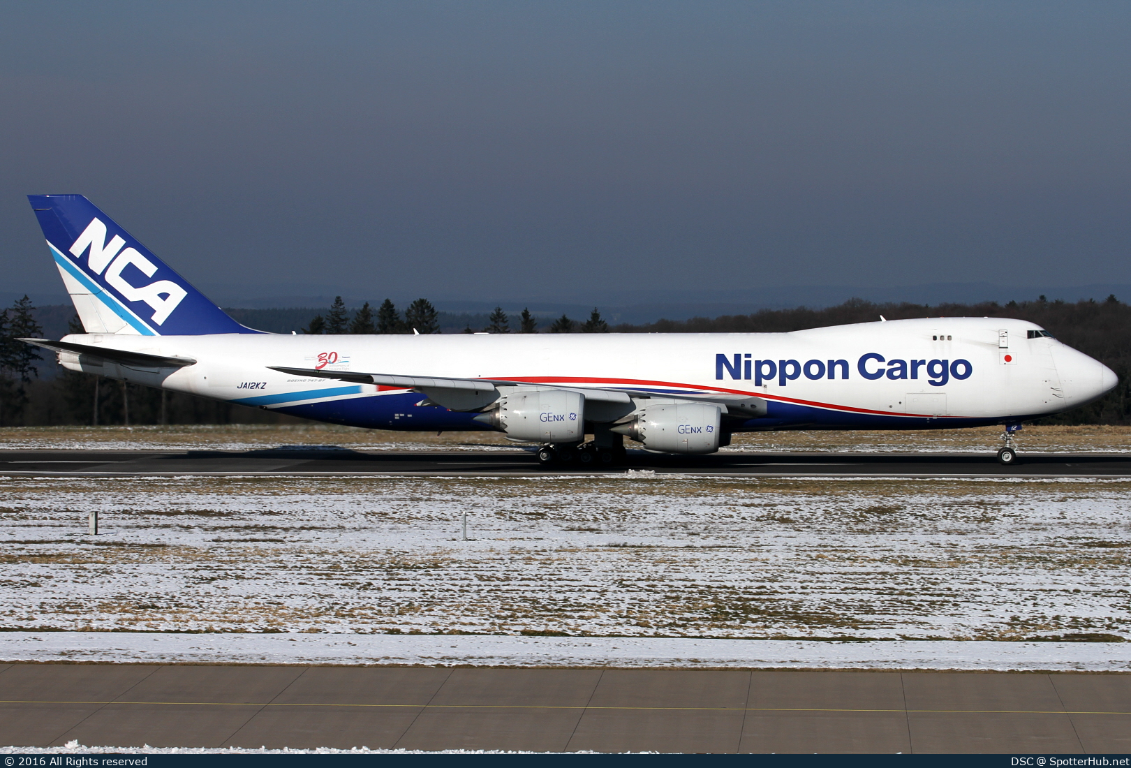 Photo of JA12KZ - Boeing 747-8KZF operated by Nippon Cargo Airlines