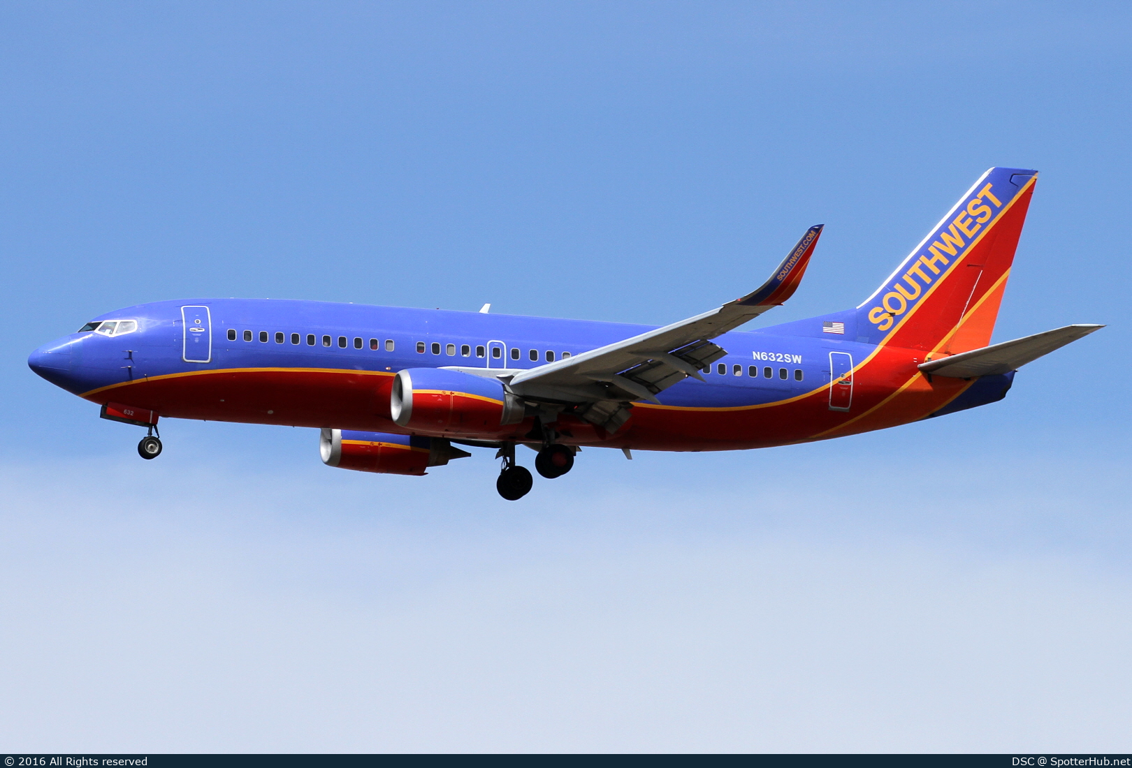 Photo of N632SW - Boeing 737-3H4 operated by Southwest Airlines