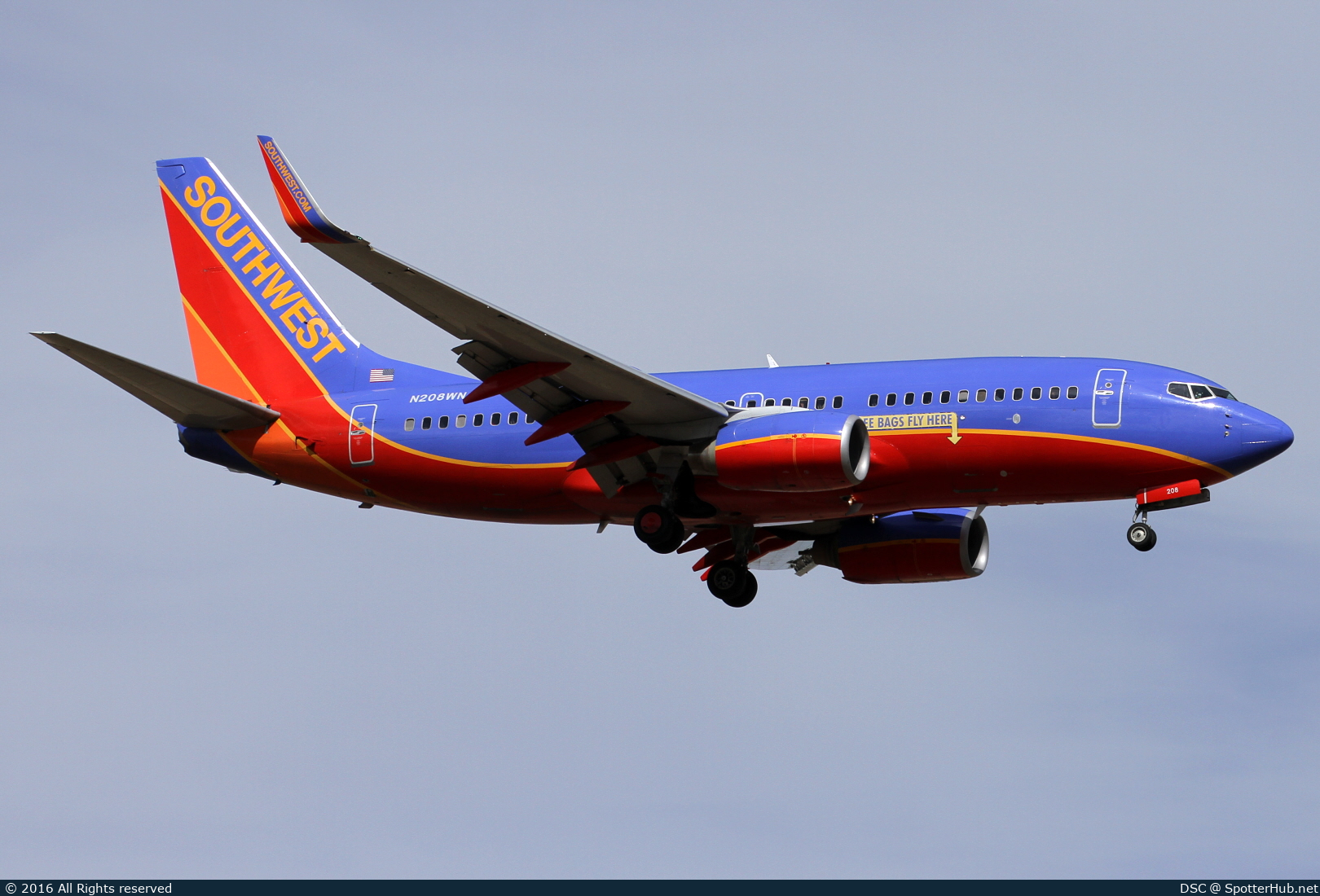 Photo of N208WN - Boeing 737-7H4 operated by Southwest Airlines
