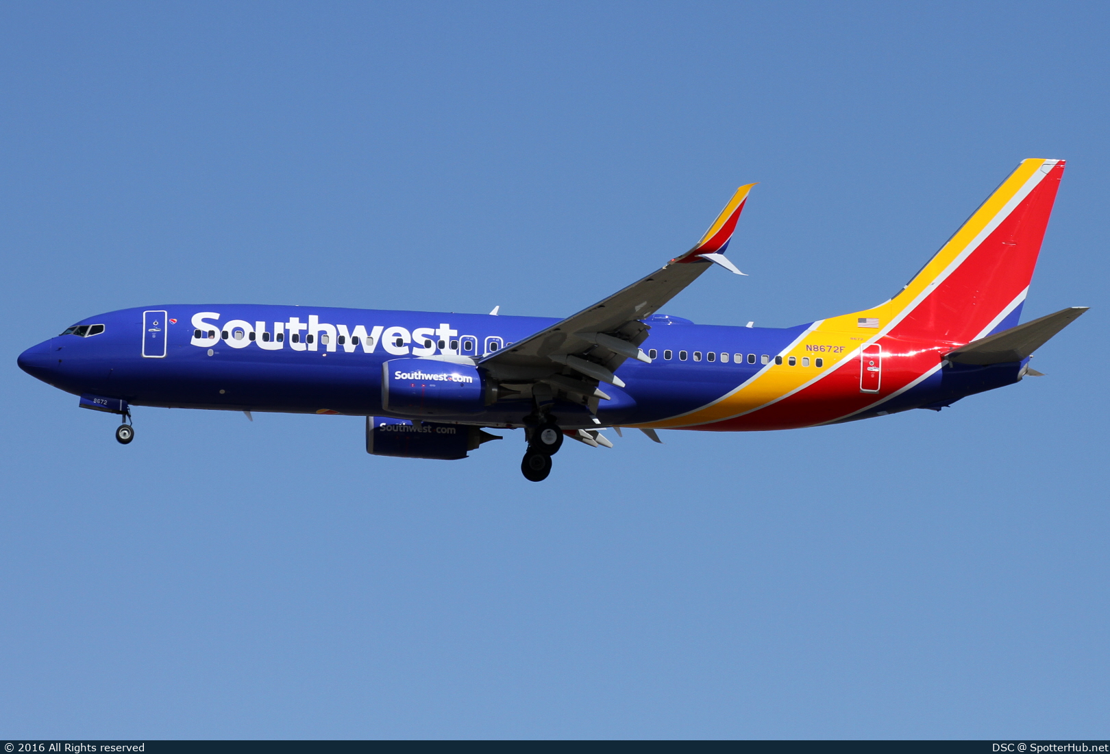 Photo of N8672F - Boeing 737-8H4 operated by Southwest Airlines
