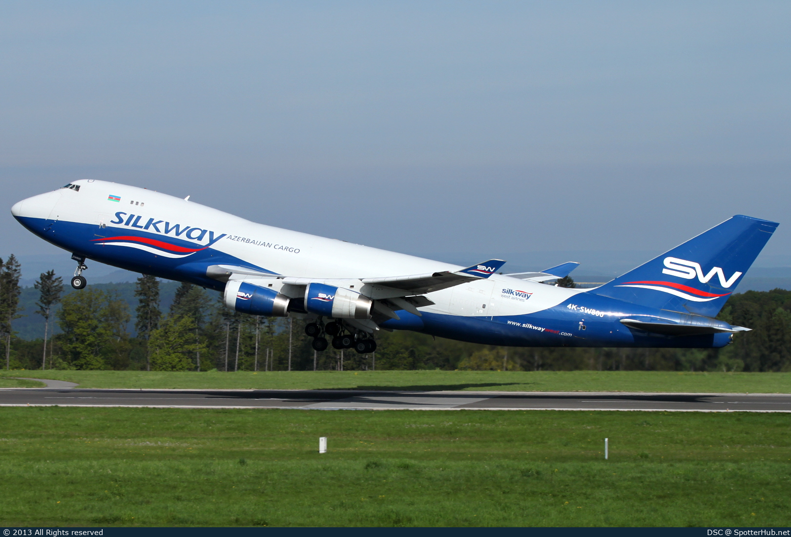 Photo of 4K-SW800 - Boeing 747-4R7F operated by Silk Way West Airlines