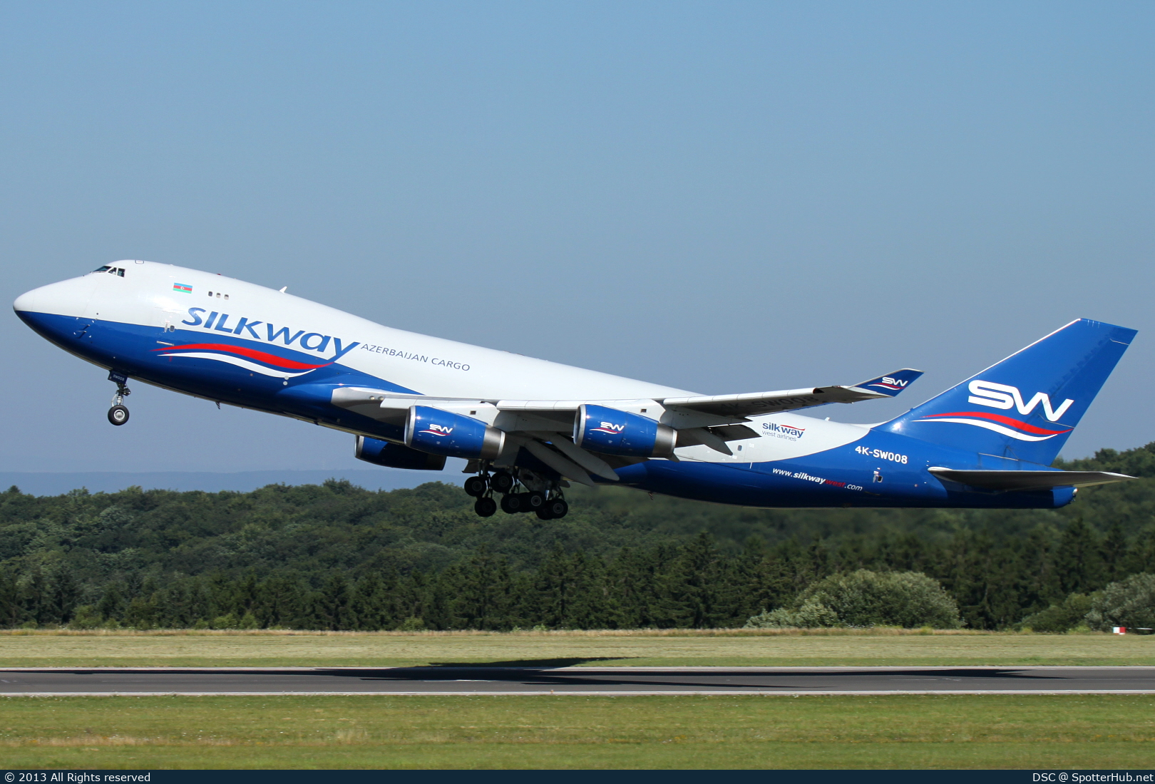 Photo of 4K-SW008 - Boeing 747-4R7F operated by Silk Way West Airlines