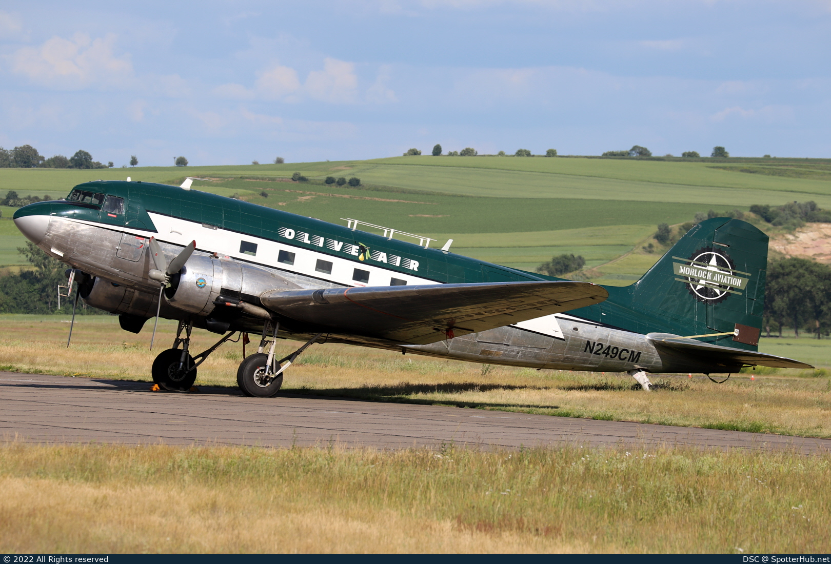 Photo of N249CM - Douglas DC-3C operated by Morlock Aviation