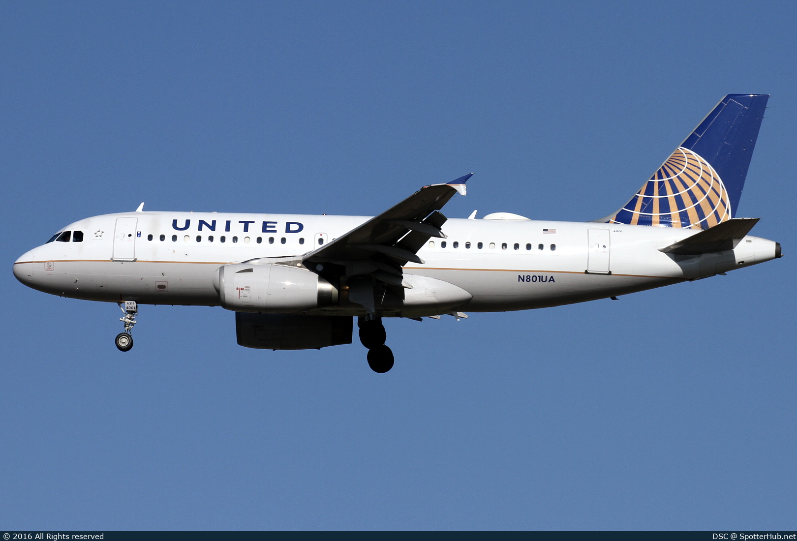 Photo of N801UA - Airbus A319-131 operated by United Airlines