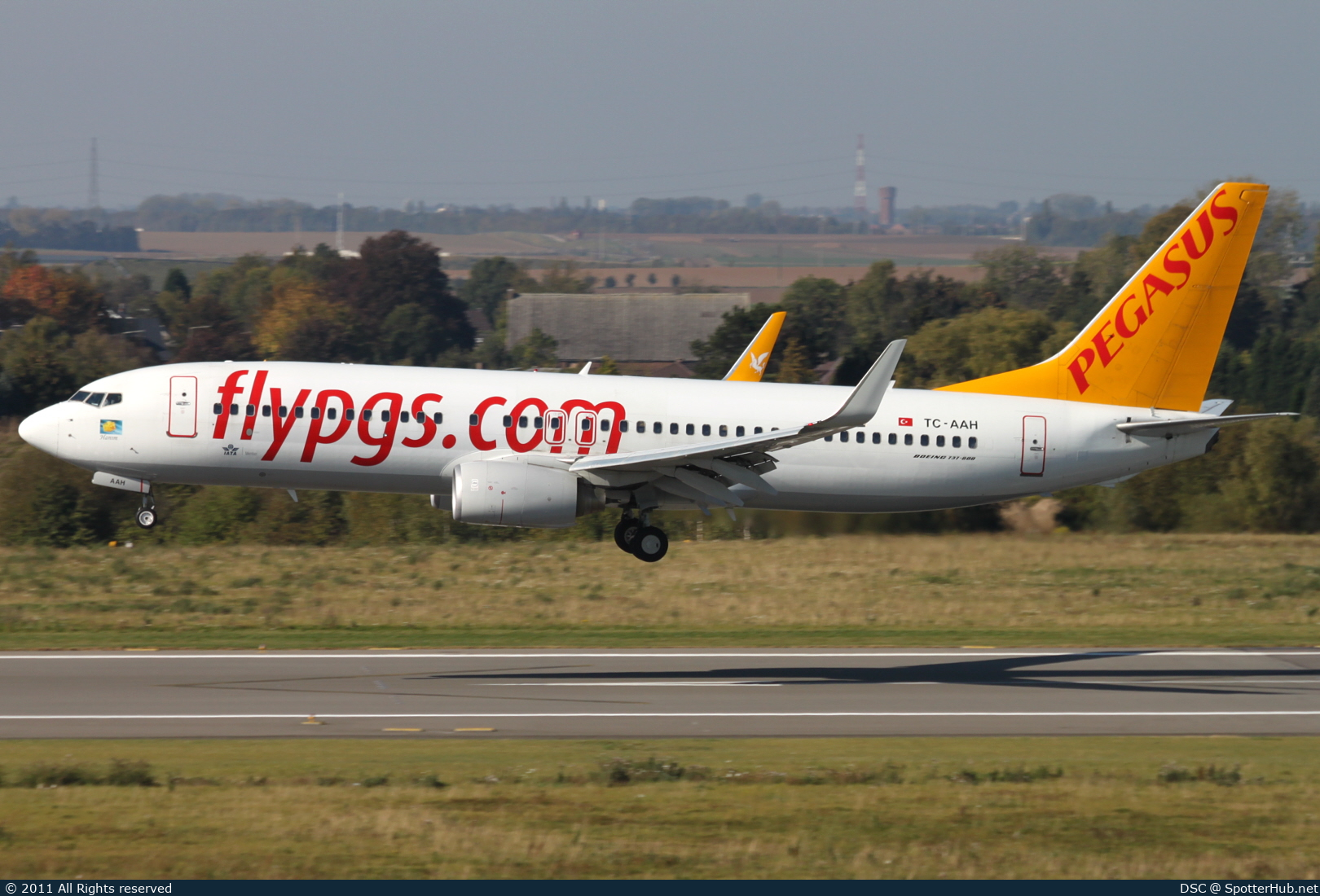 Photo of TC-AAH - Boeing 737-82R operated by Pegasus Airlines