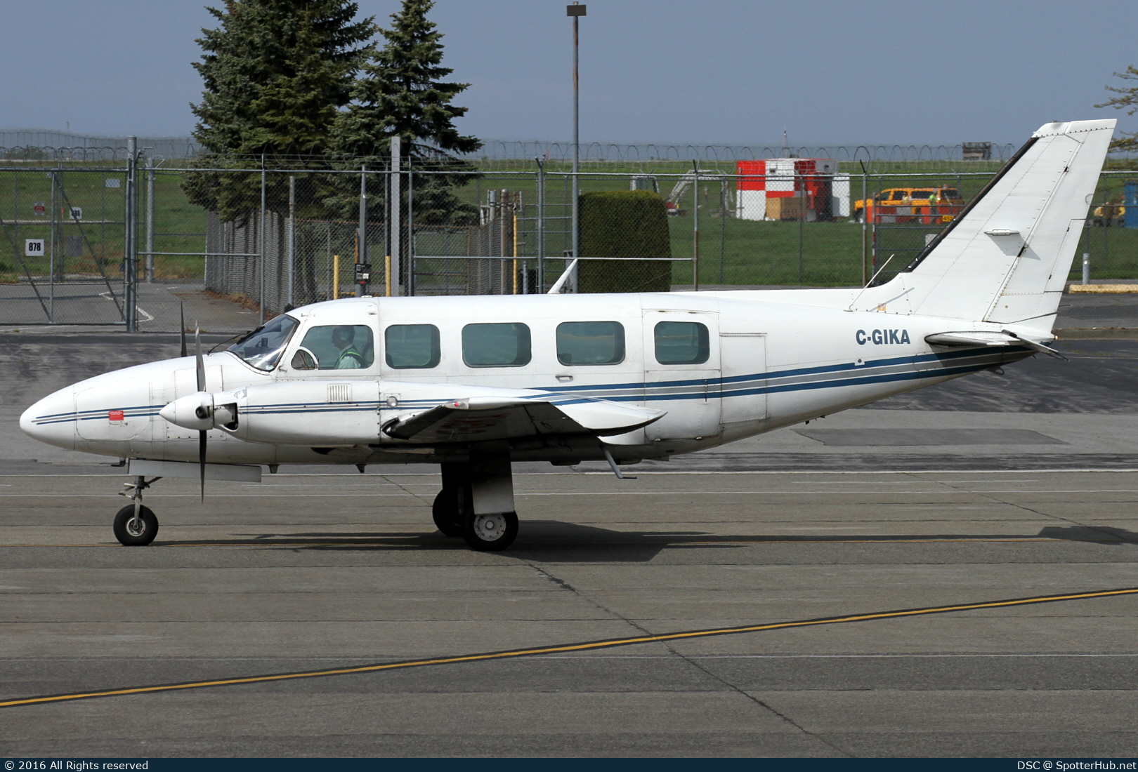Photo of C-GIKA - Piper PA-31-350 Navajo Chieftain operated by Orca Airways