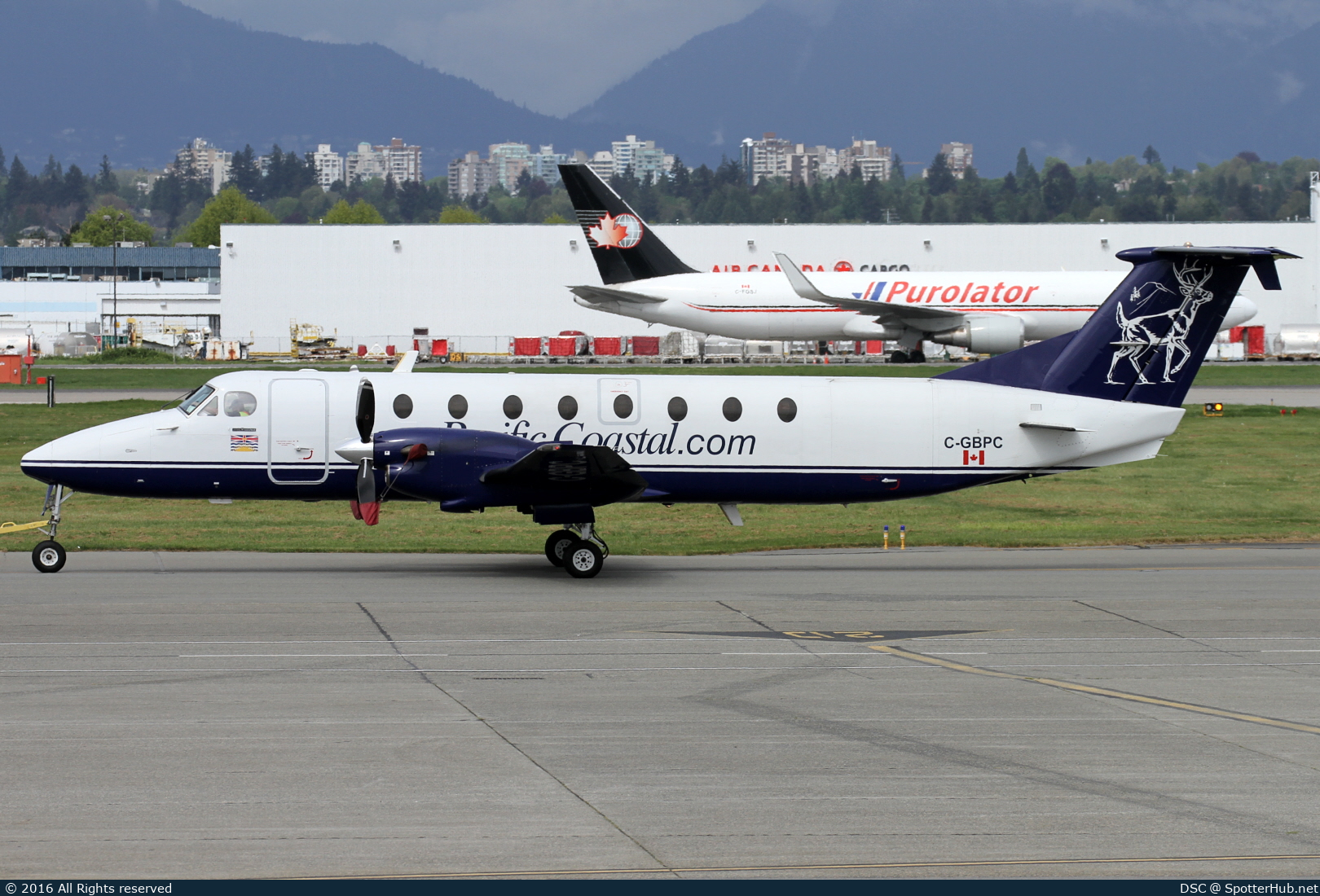Photo of C-GBPC - Beechcraft 1900C operated by Pacific Coastal Airlines