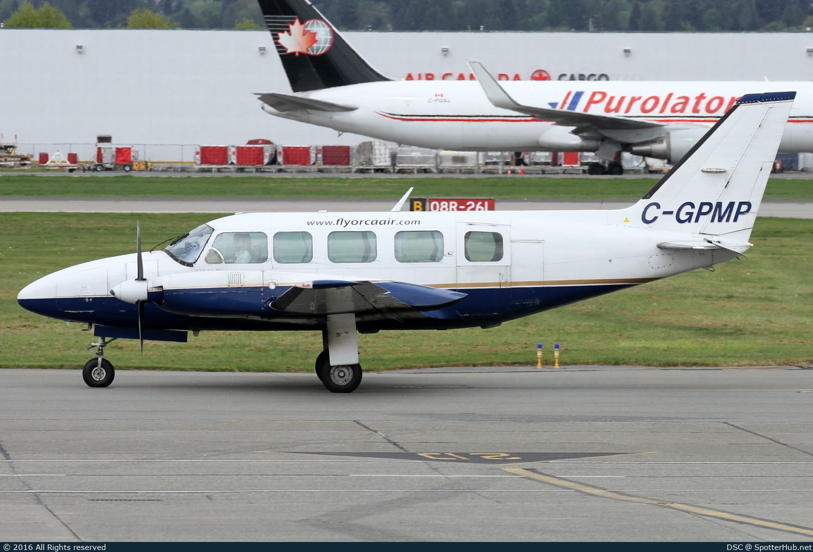 Photo of C-GPMP - Piper PA-31-350 Navajo Chieftain operated by Orca Airways