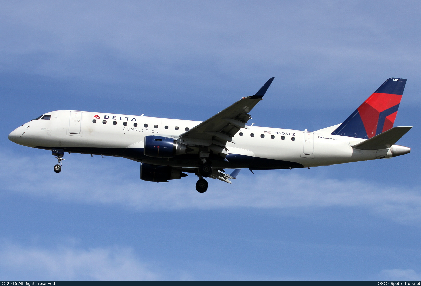 Photo of N605CZ - Embraer ERJ-175LR operated by Delta Connection (opb Compass Airlines)