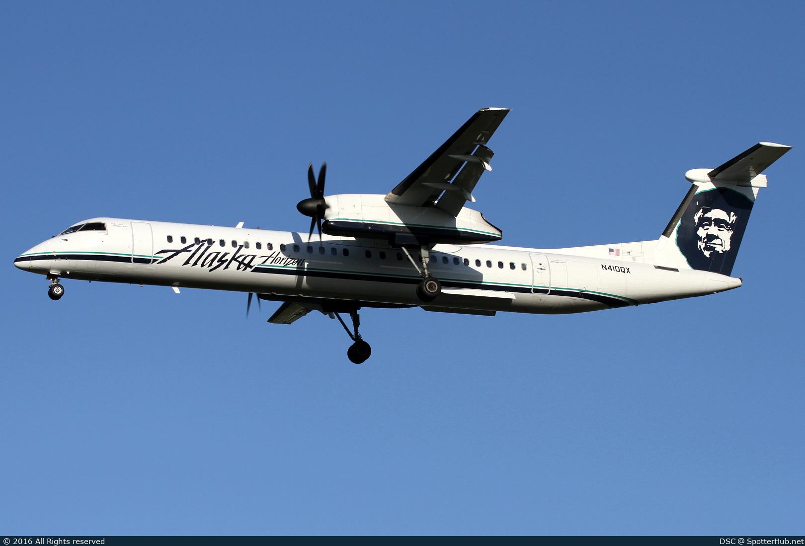 Photo of N410QX - Bombardier DHC-8-402 Dash 8 Q400 operated by Alaska Airlines (opb Horizon Air)