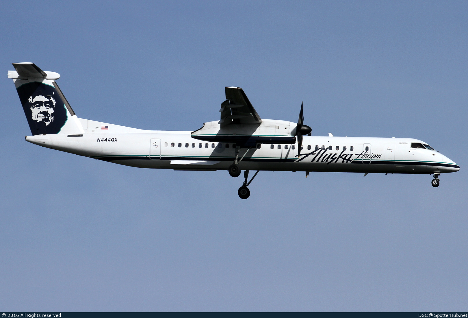 Photo of N444QX - Bombardier DHC-8-402 Dash 8 Q400 operated by Alaska Airlines (opb Horizon Air)