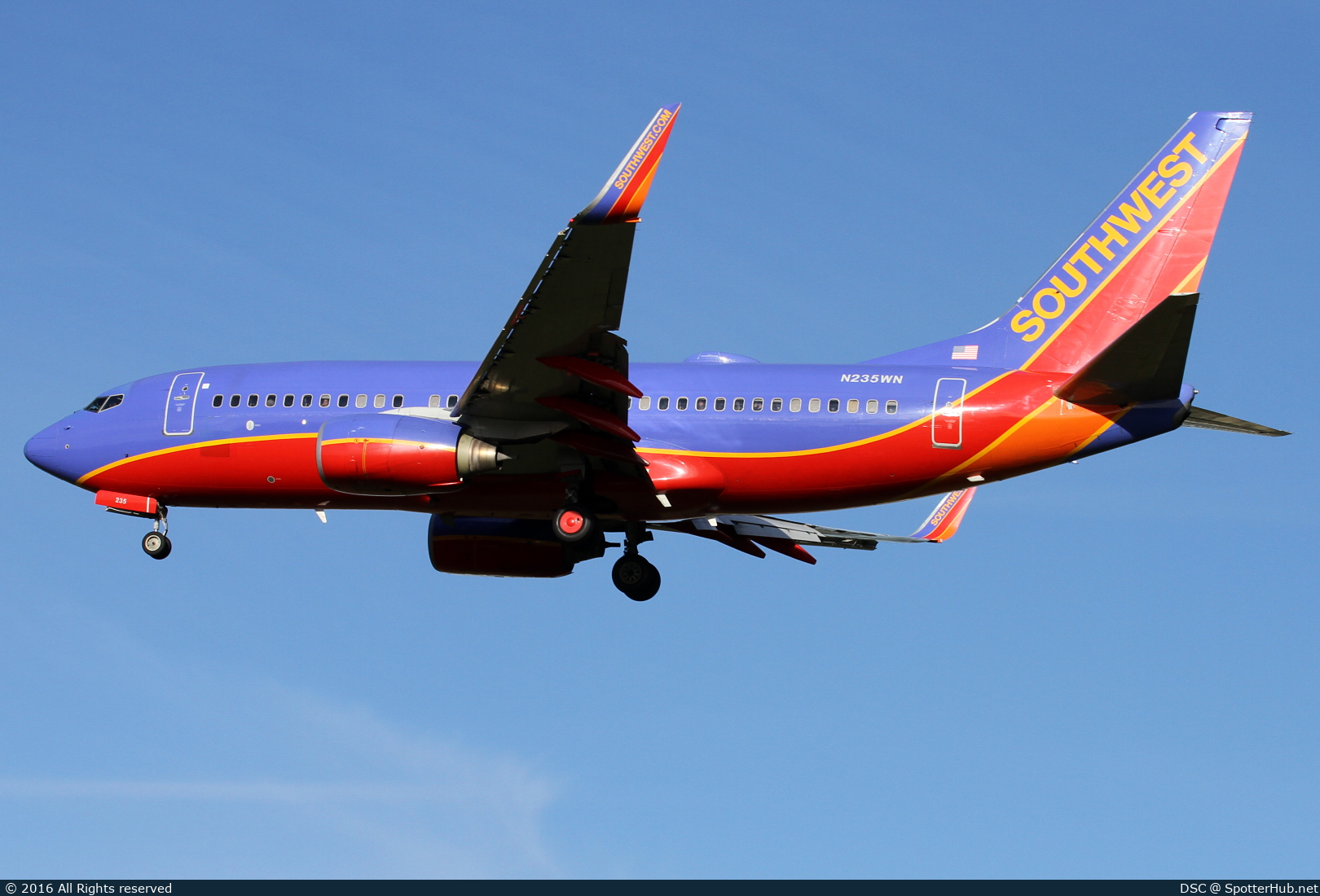 Photo of N235WN - Boeing 737-7H4 operated by Southwest Airlines