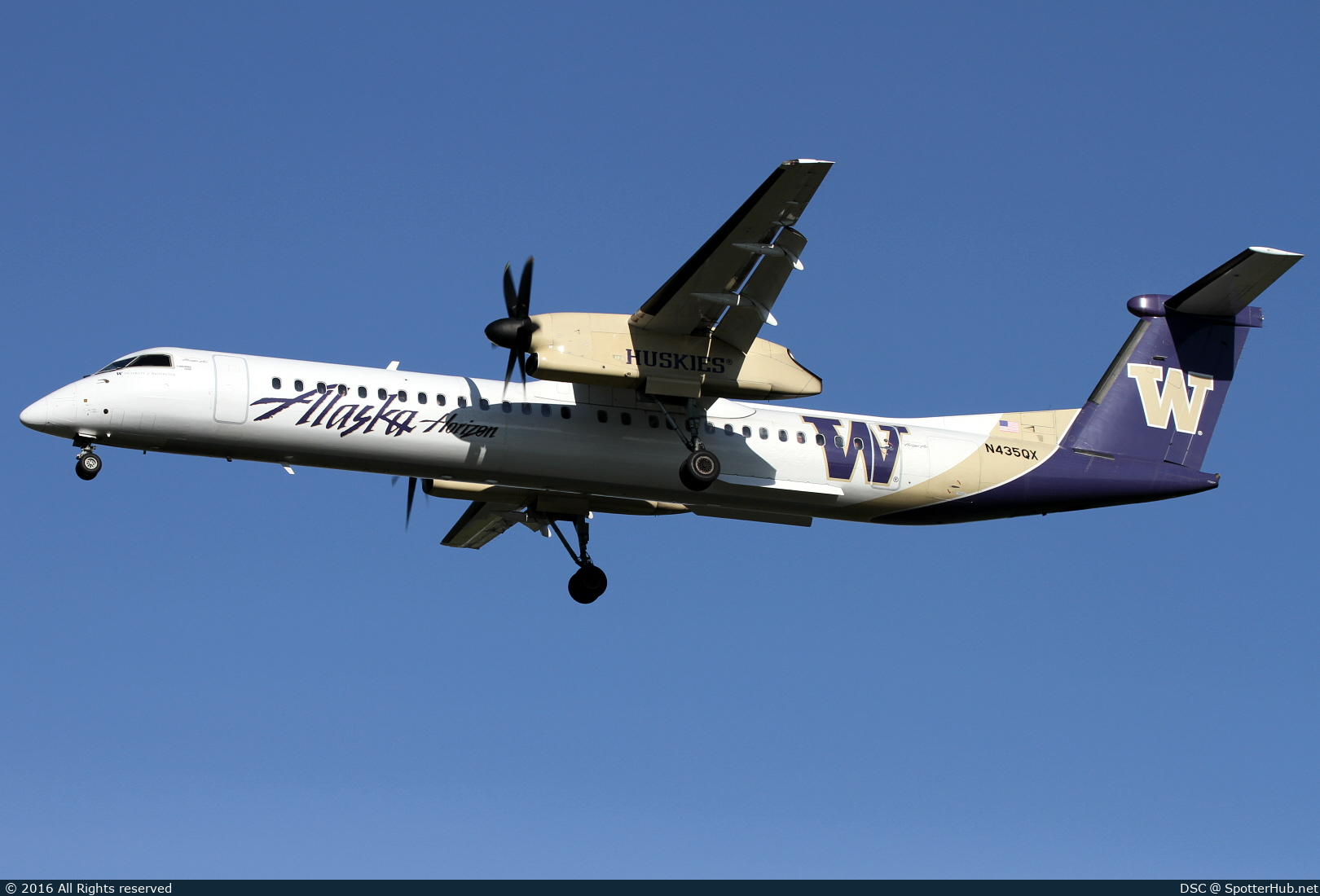 Photo of N435QX - Bombardier DHC-8-402 Dash 8 Q400 operated by Alaska Airlines (opb Horizon Air)