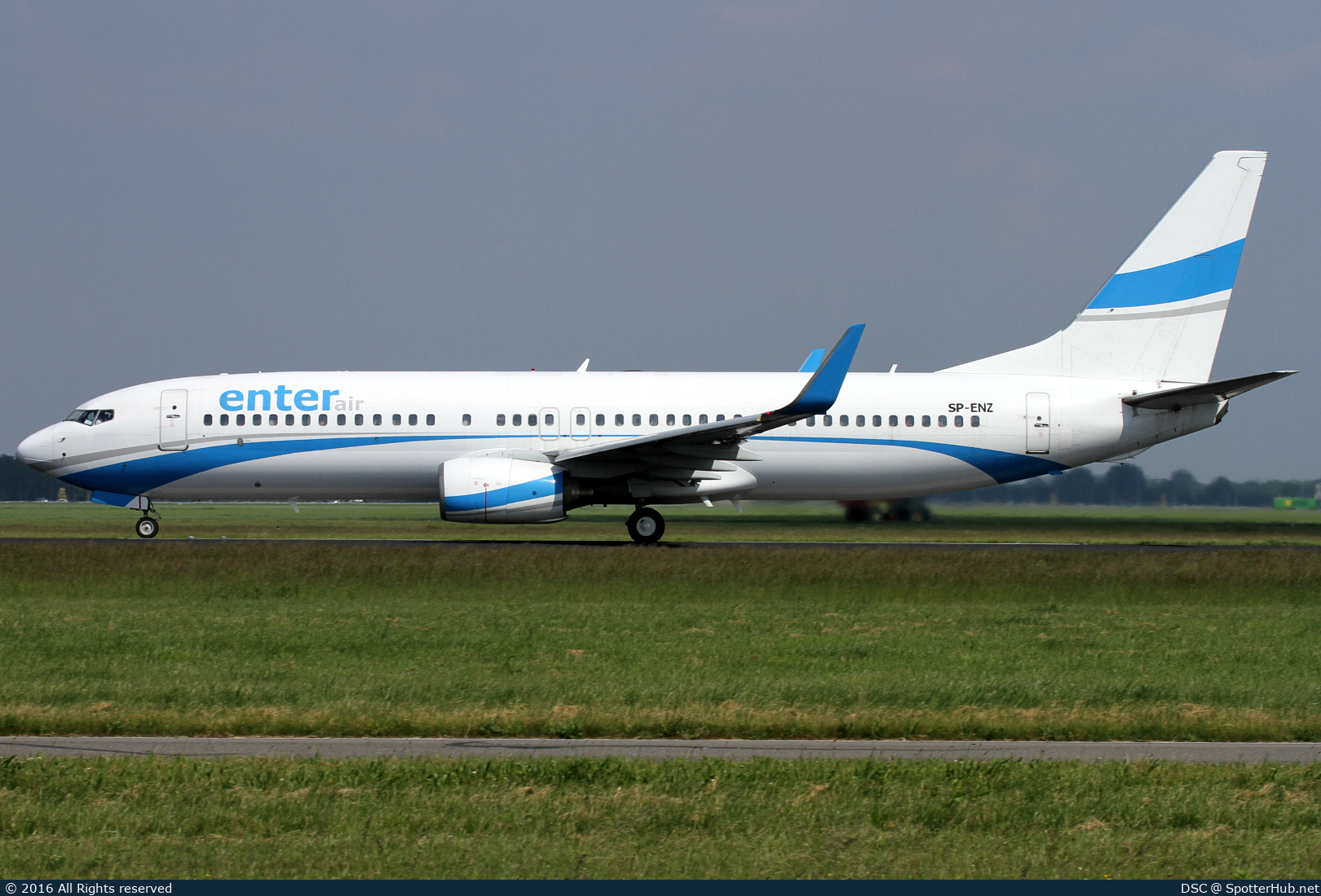Photo of SP-ENZ - Boeing 737-85F operated by Enter Air