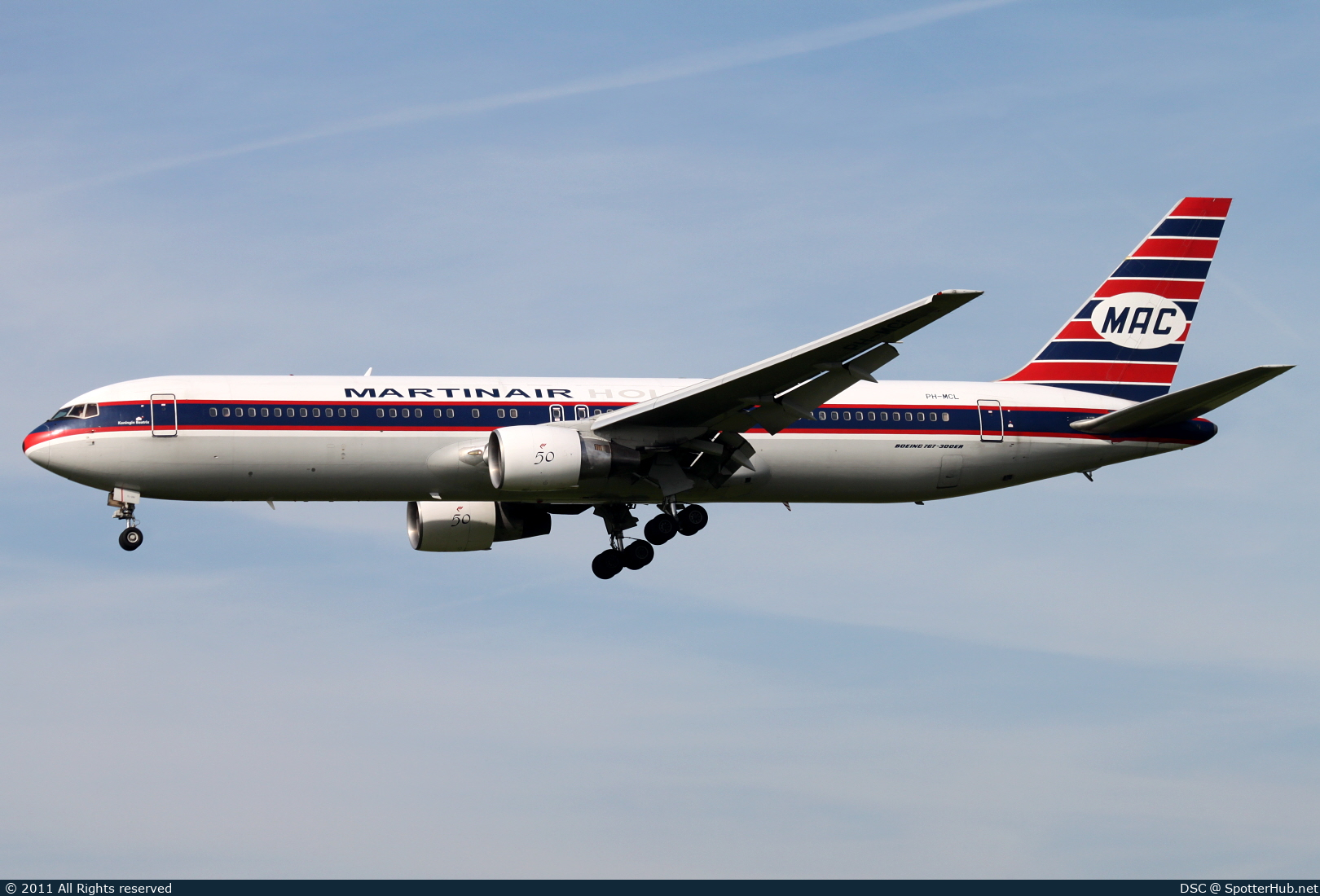 Photo of PH-MCL - Boeing 767-31A(ER) operated by Martinair