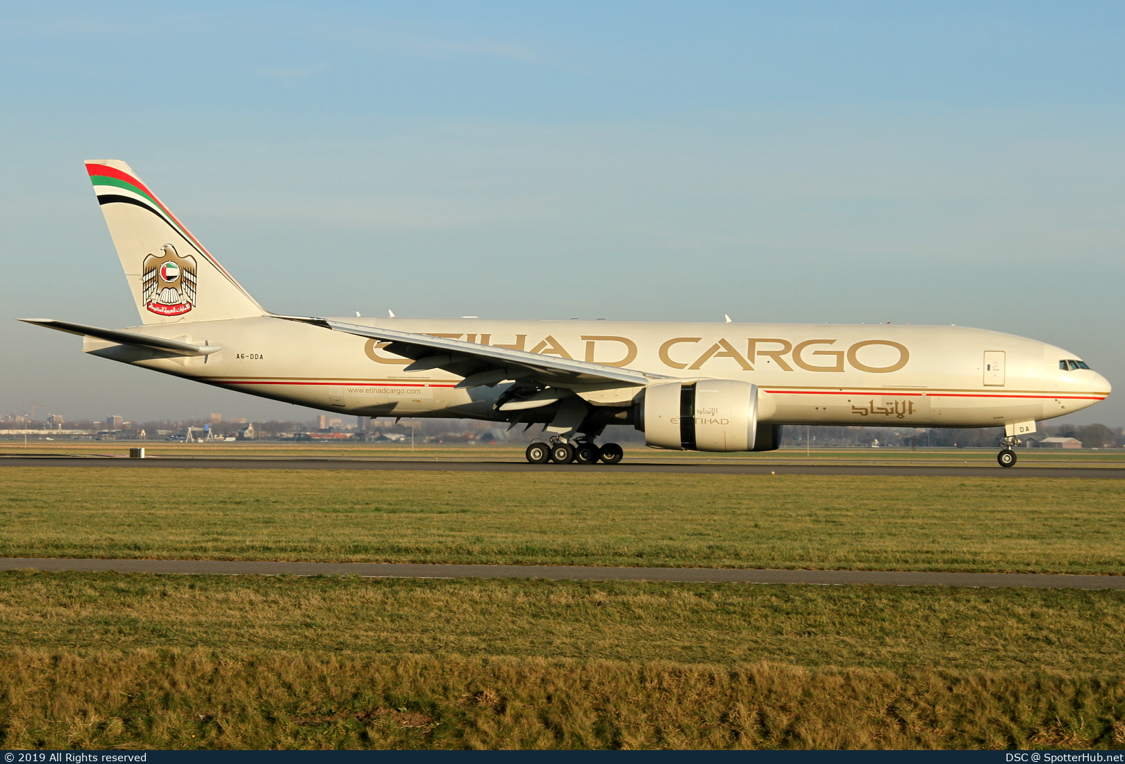 Photo of A6-DDA - Boeing 777-FFX operated by Etihad Cargo