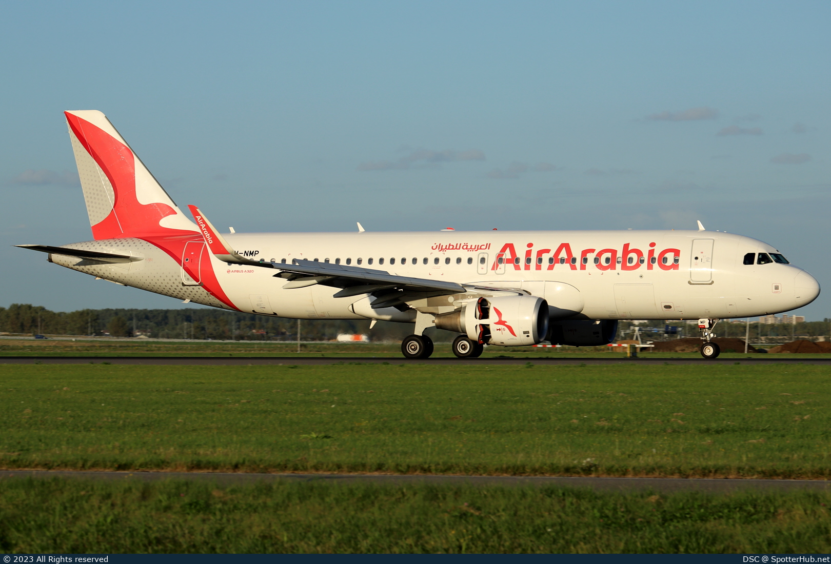 Photo of CN-NMP - Airbus A320-214 operated by Air Arabia Maroc