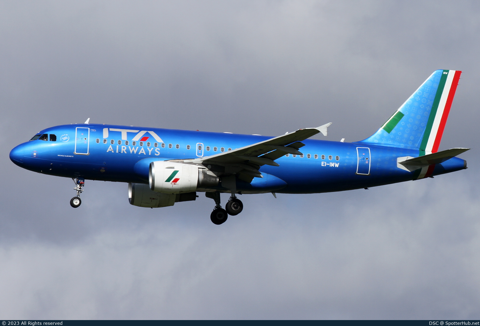 Photo of EI-IMW - Airbus A319-112 operated by ITA Airways