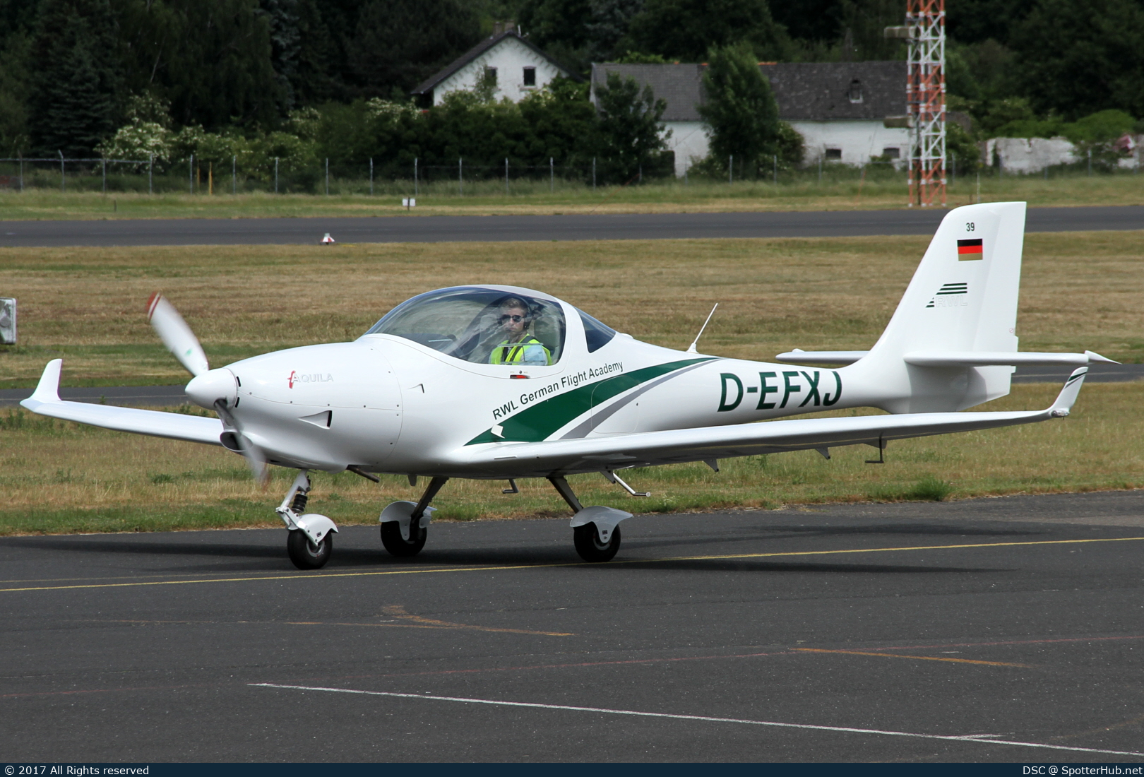Photo of D-EFXJ - Aquila A210 operated by RWL German Flight Academy