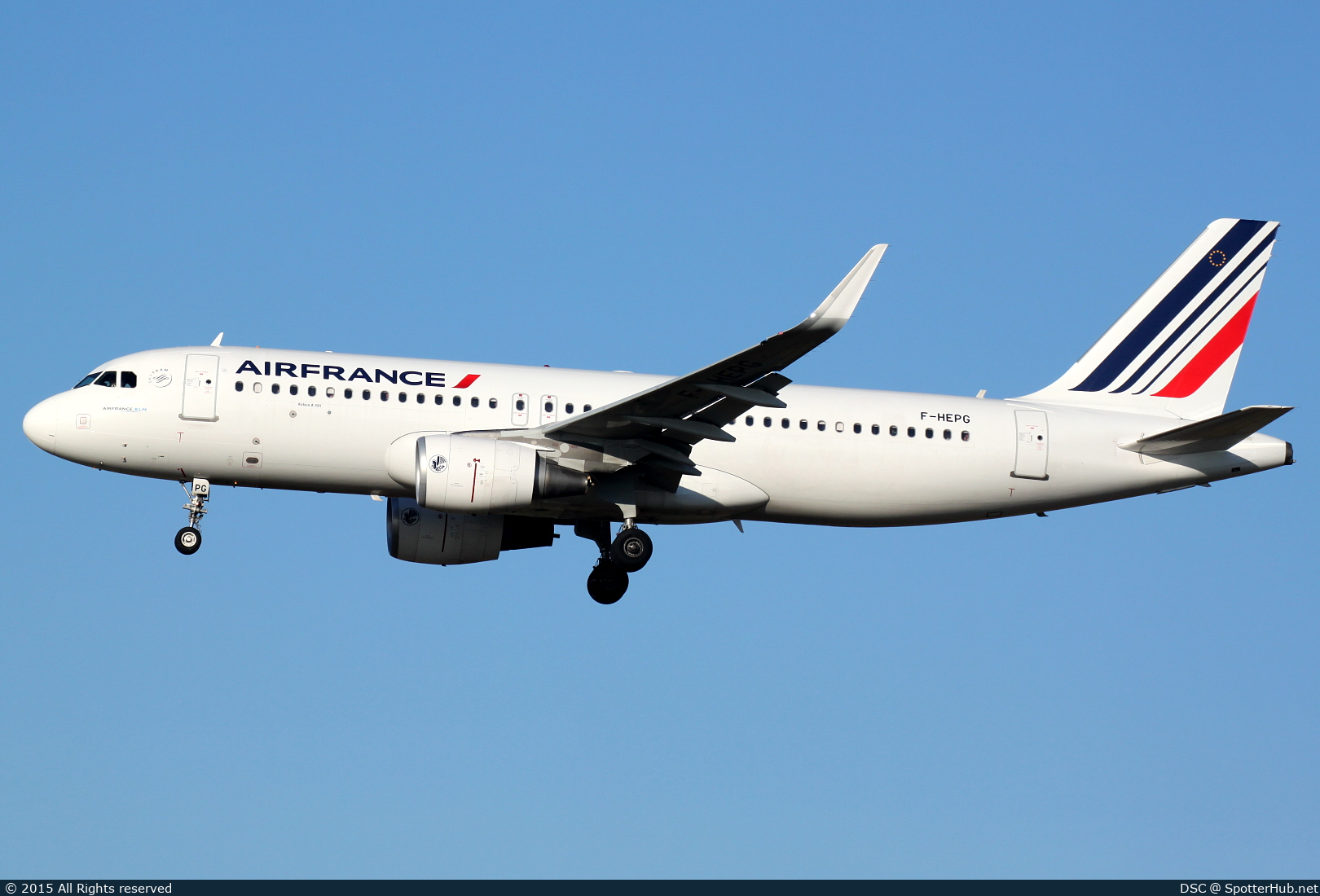 Photo of F-HEPG - Airbus A320-214 operated by Air France